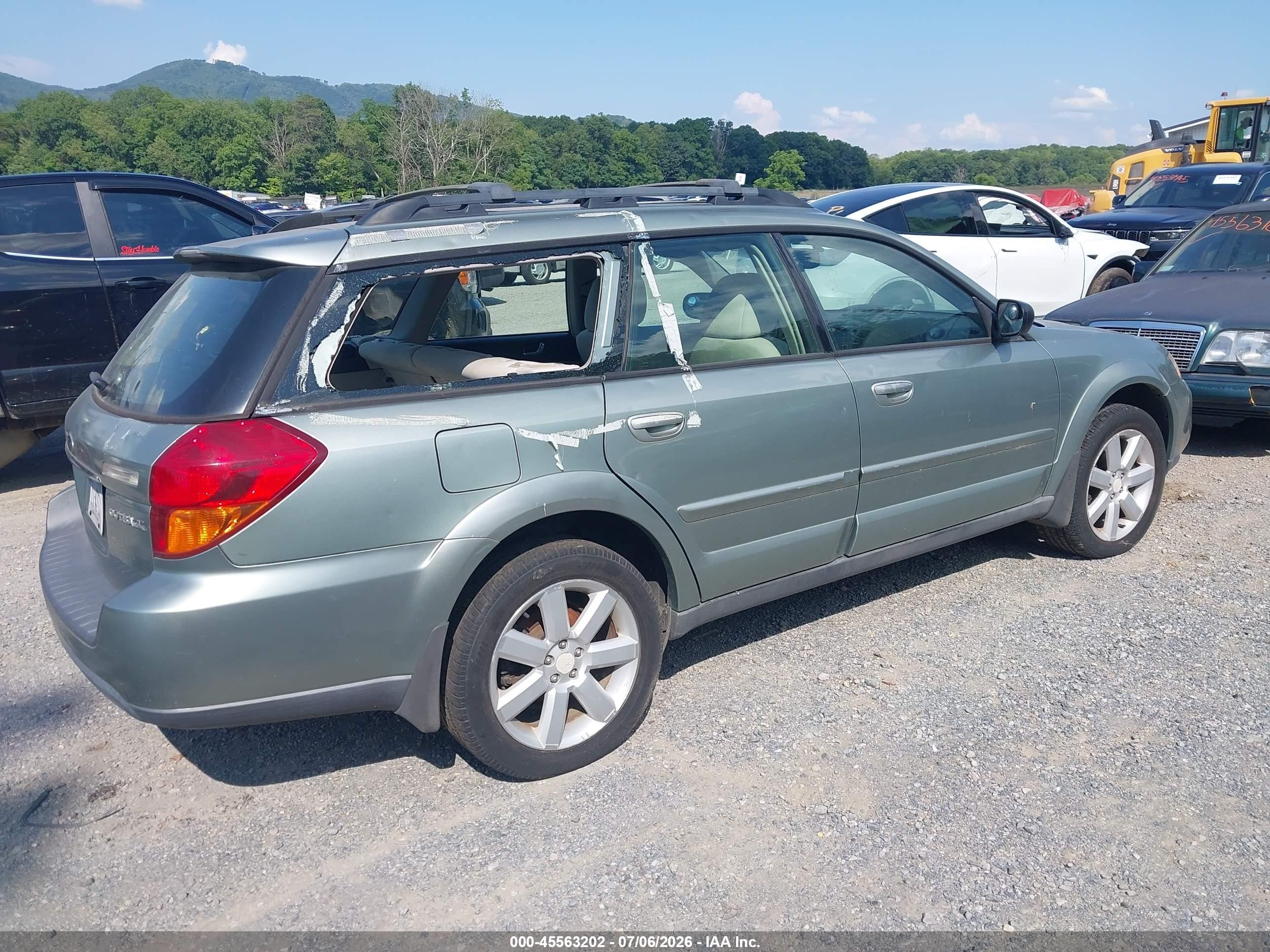 2006 Subaru Outback 2.5i Green vin: 4S4BP61C067333178