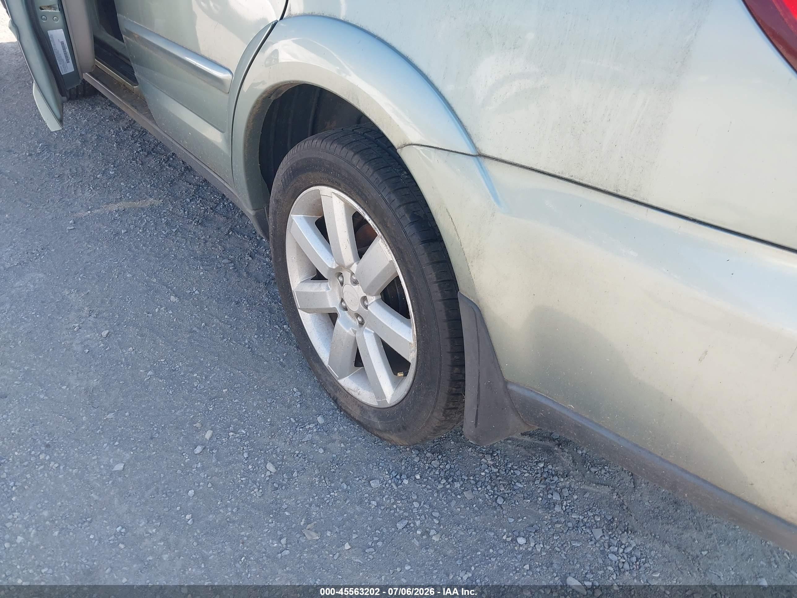 2006 Subaru Outback 2.5i Green vin: 4S4BP61C067333178