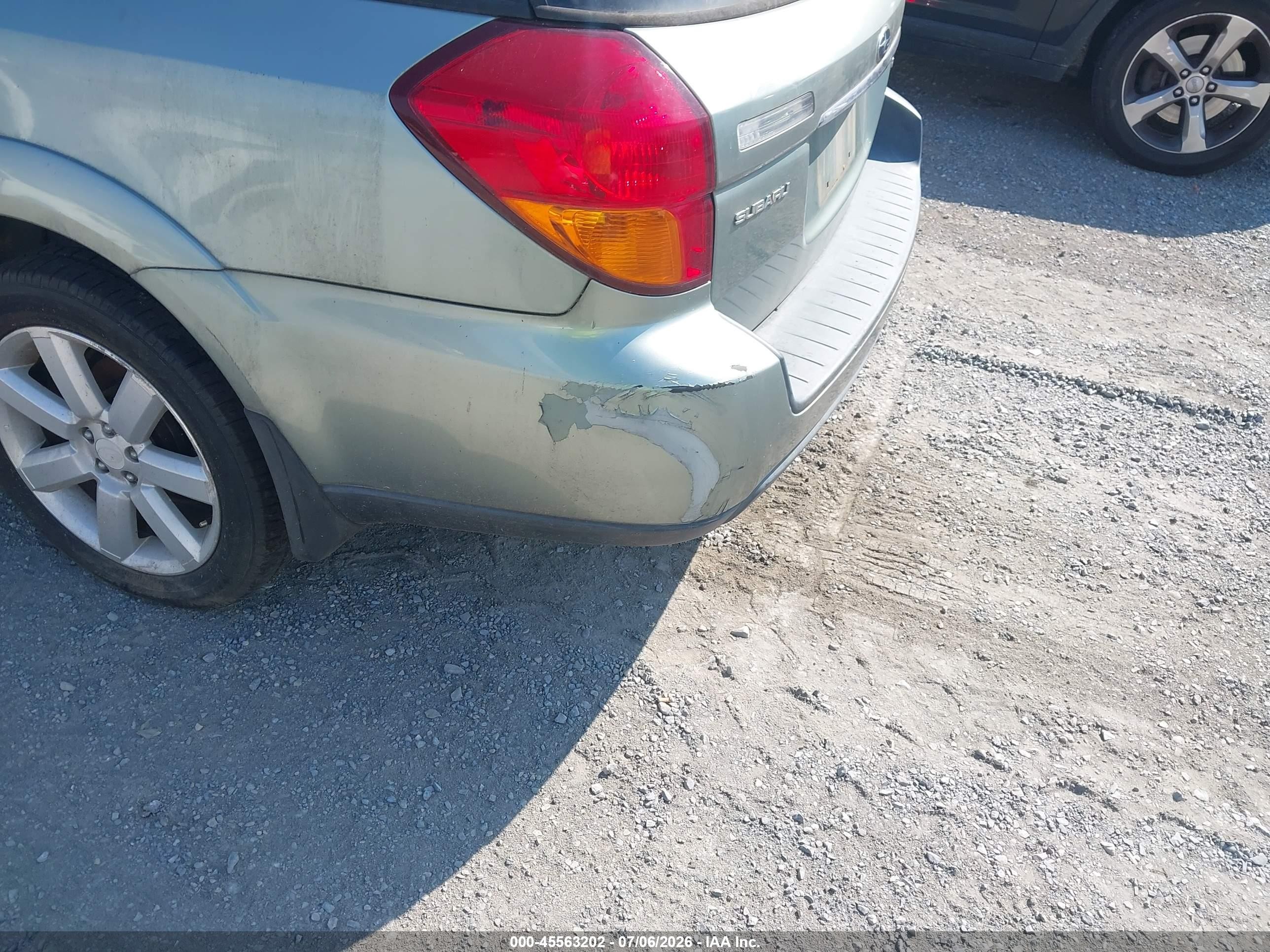 2006 Subaru Outback 2.5i Green vin: 4S4BP61C067333178