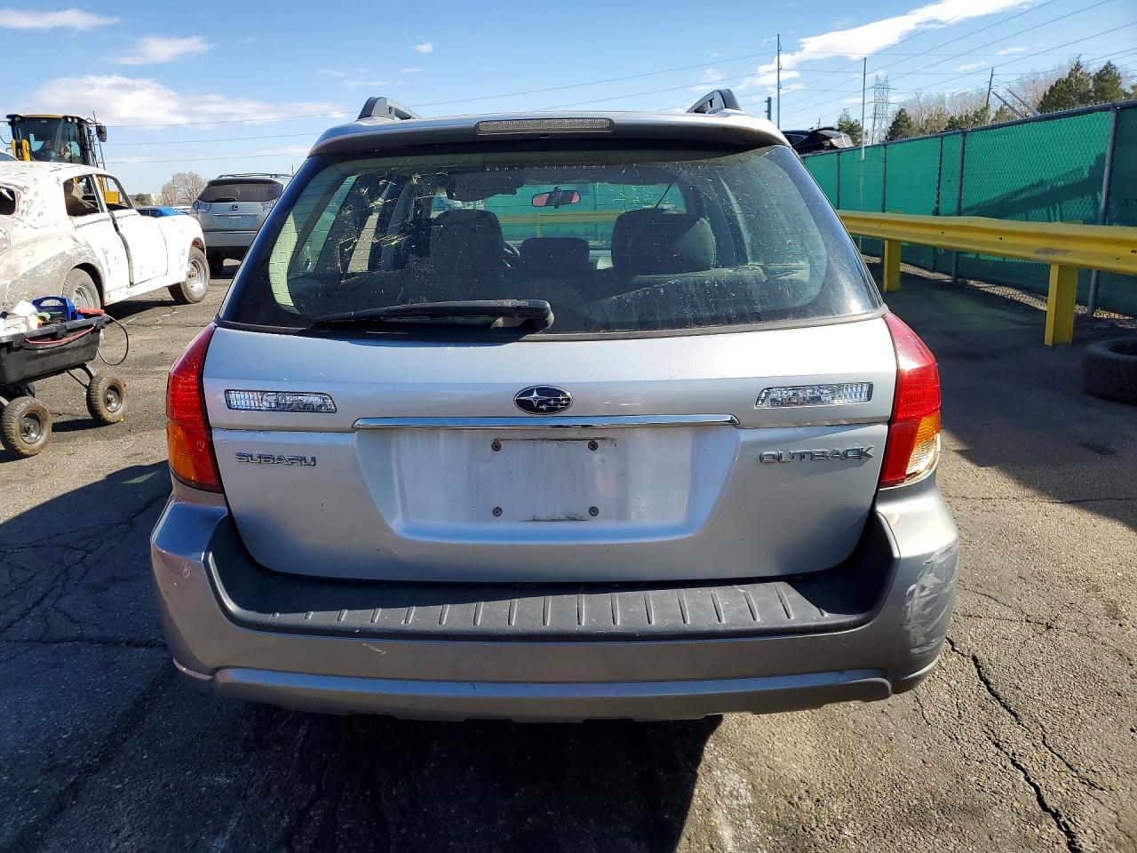 2007 Subaru Outback Outback 2.5i Silver vin: 4S4BP61C077321730