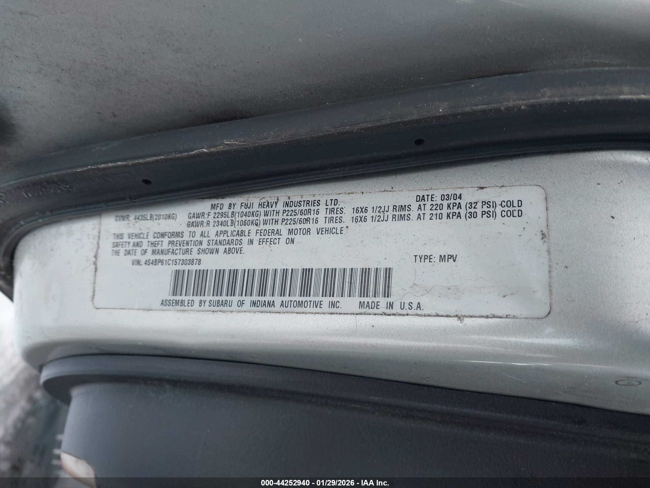 2005 Subaru Outback 2.5i Silver vin: 4S4BP61C157303878