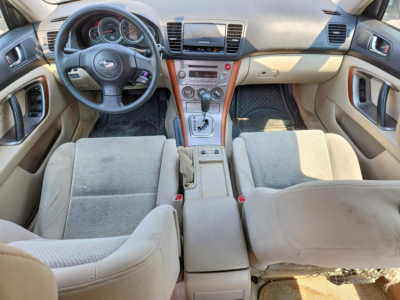 2005 Subaru Legacy Outback 2.5i White vin: 4S4BP61C157329820