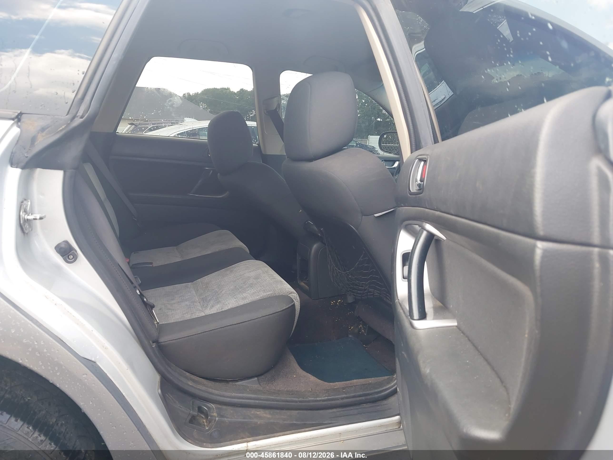 2006 Subaru Outback 2.5i Silver vin: 4S4BP61C167329656