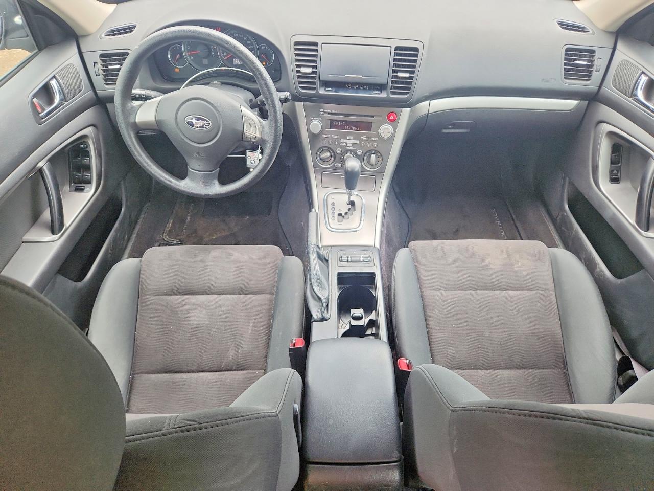 2008 Subaru Outback 2.5i Silver vin: 4S4BP61C187321155