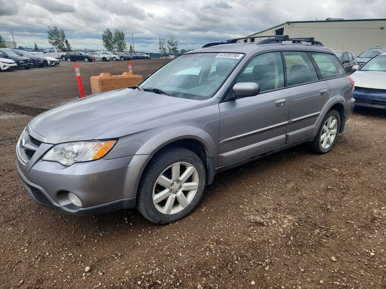 2008 Subaru Outback 2.5i Silver vin: 4S4BP61C187321155