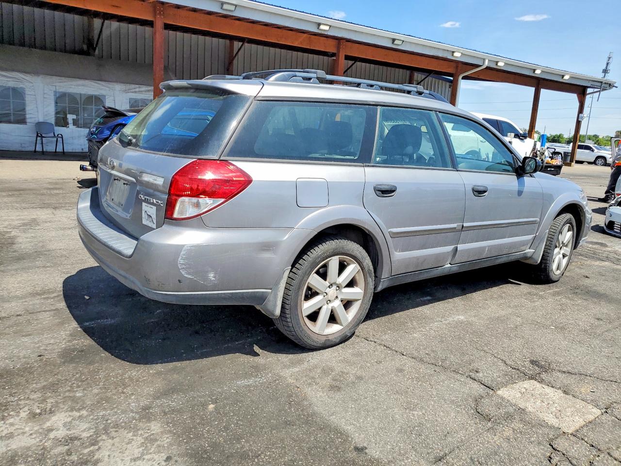 2008 Subaru Outback 2.5i Silver vin: 4S4BP61C187326341