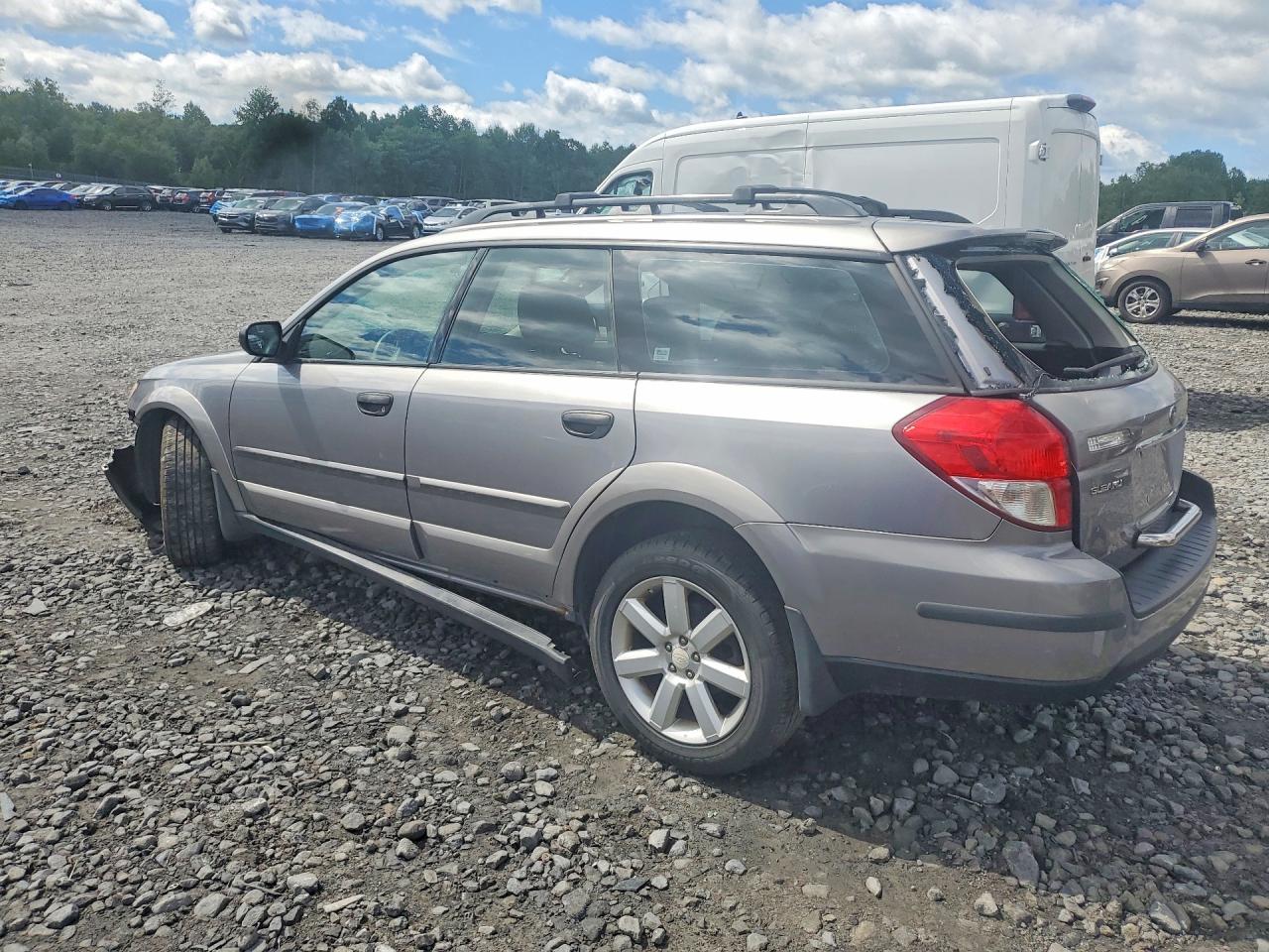 2008 Subaru Outback 2.5i Silver vin: 4S4BP61C187355564