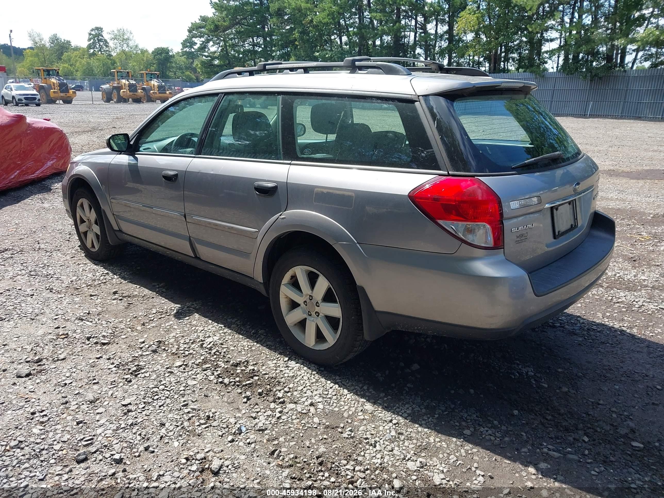 2008 Subaru Outback 2.5i/2.5i L.l. Bean Edition Silver vin: 4S4BP61C187366547