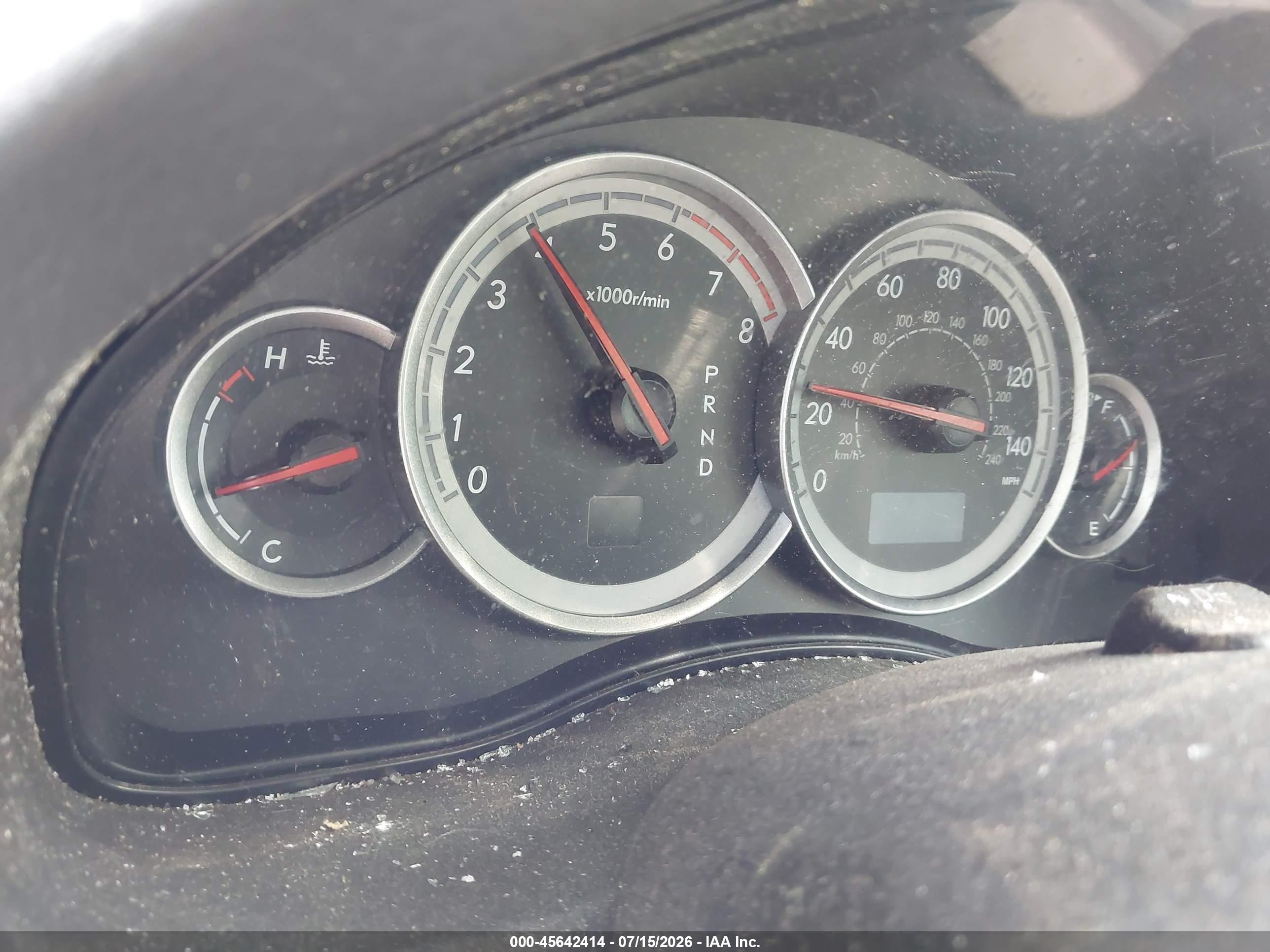 2005 Subaru Outback 2.5i Серебряный vin: 4S4BP61C257383918