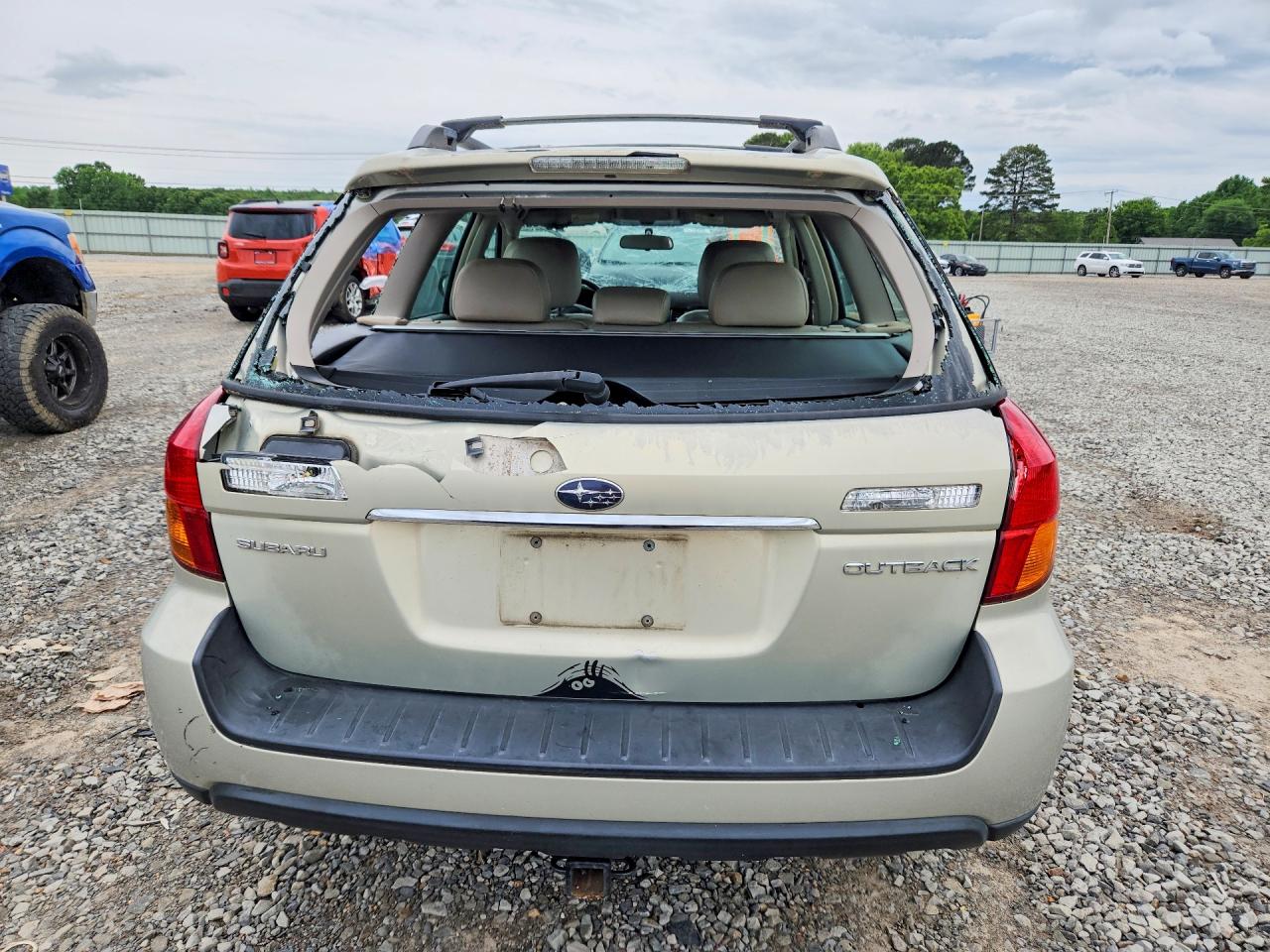 2007 Subaru Outback Outback 2.5i Кремовый vin: 4S4BP61C277344846