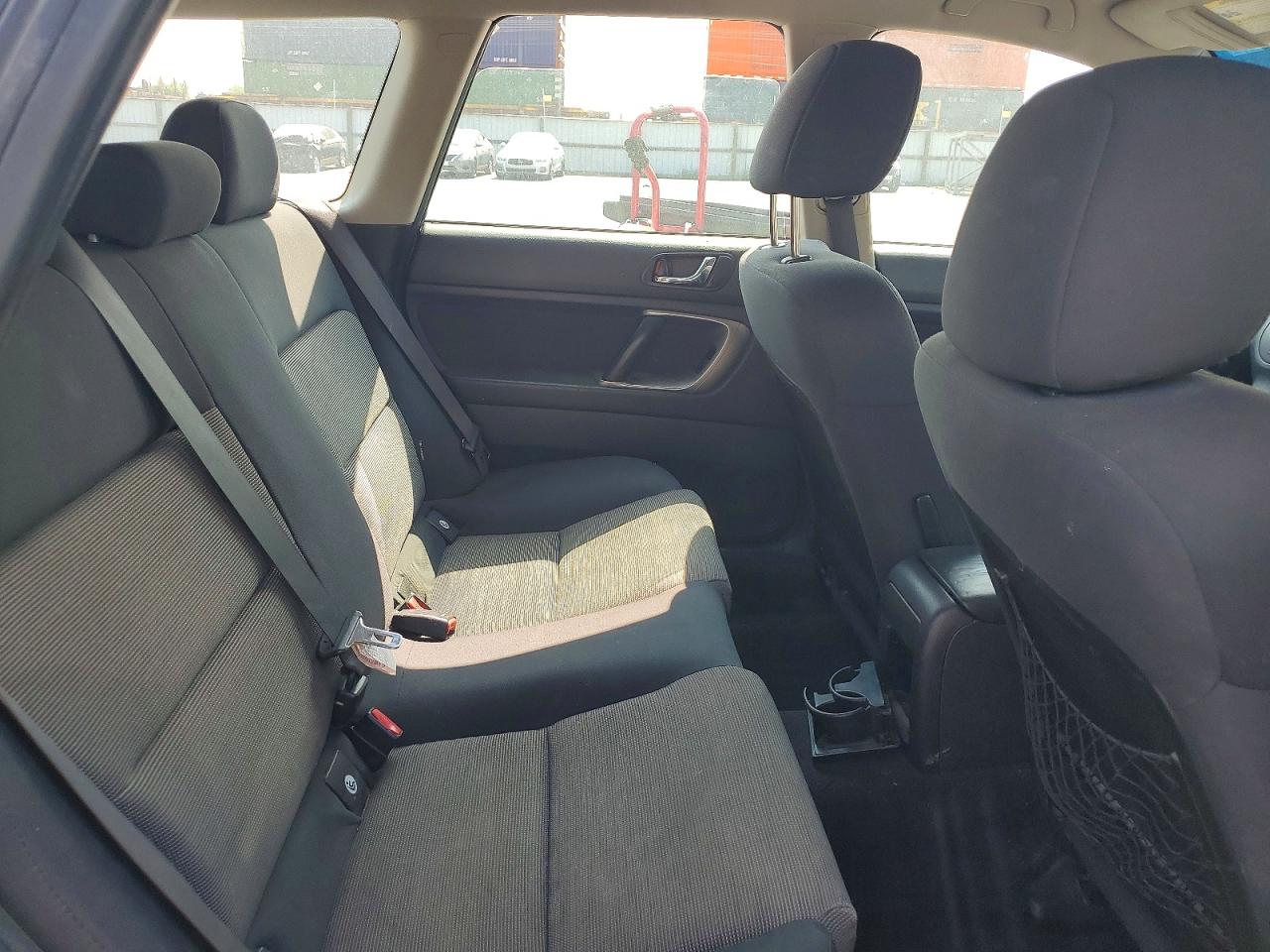 2007 Subaru Outback Outback 2.5i Silver vin: 4S4BP61C277345284
