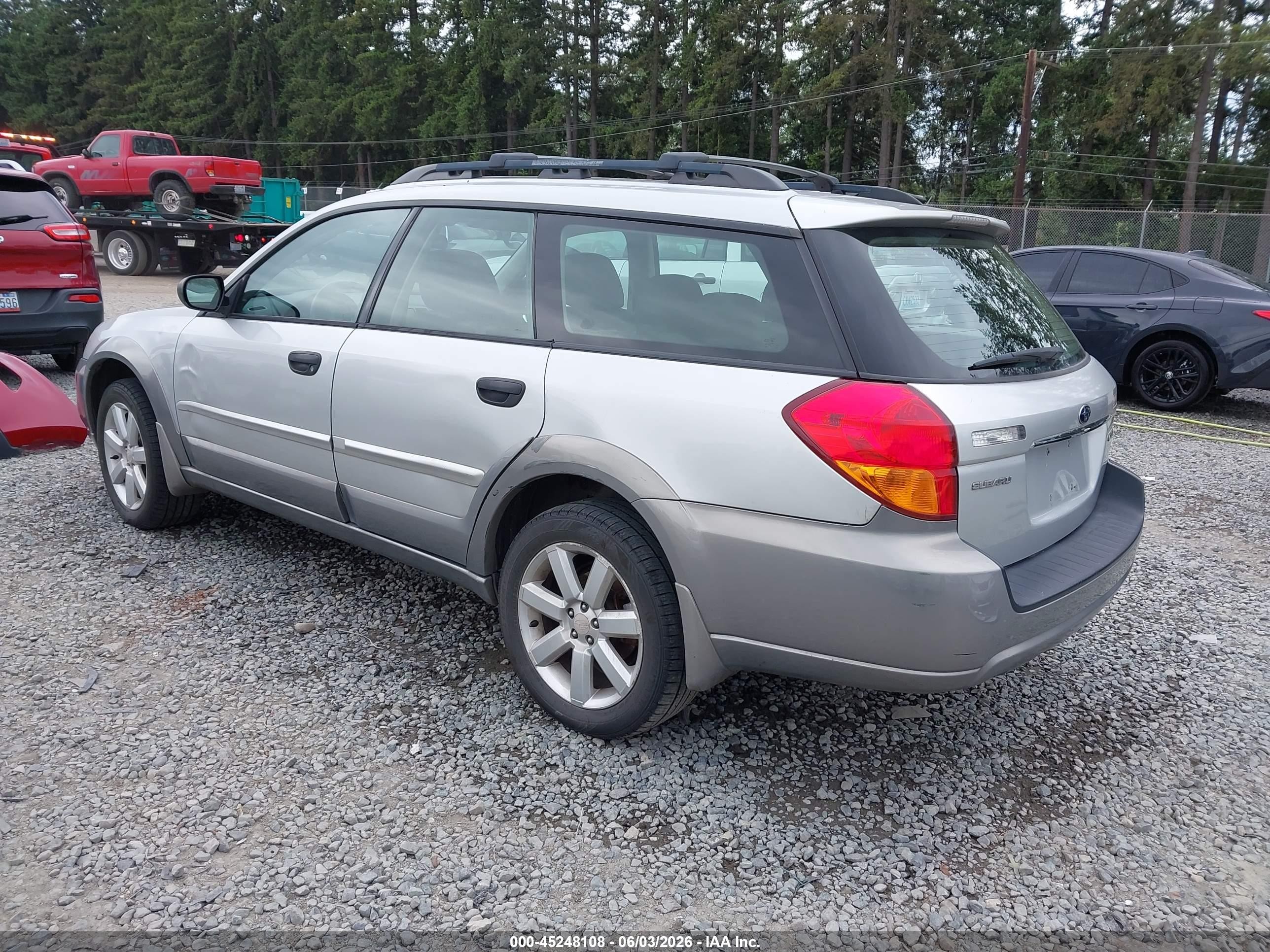 2006 Subaru Outback 2.5i Silver vin: 4S4BP61C367309327