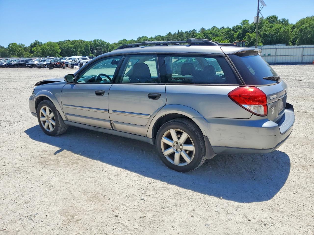 2008 Subaru Outback 2.5i Silver vin: 4S4BP61C387330357