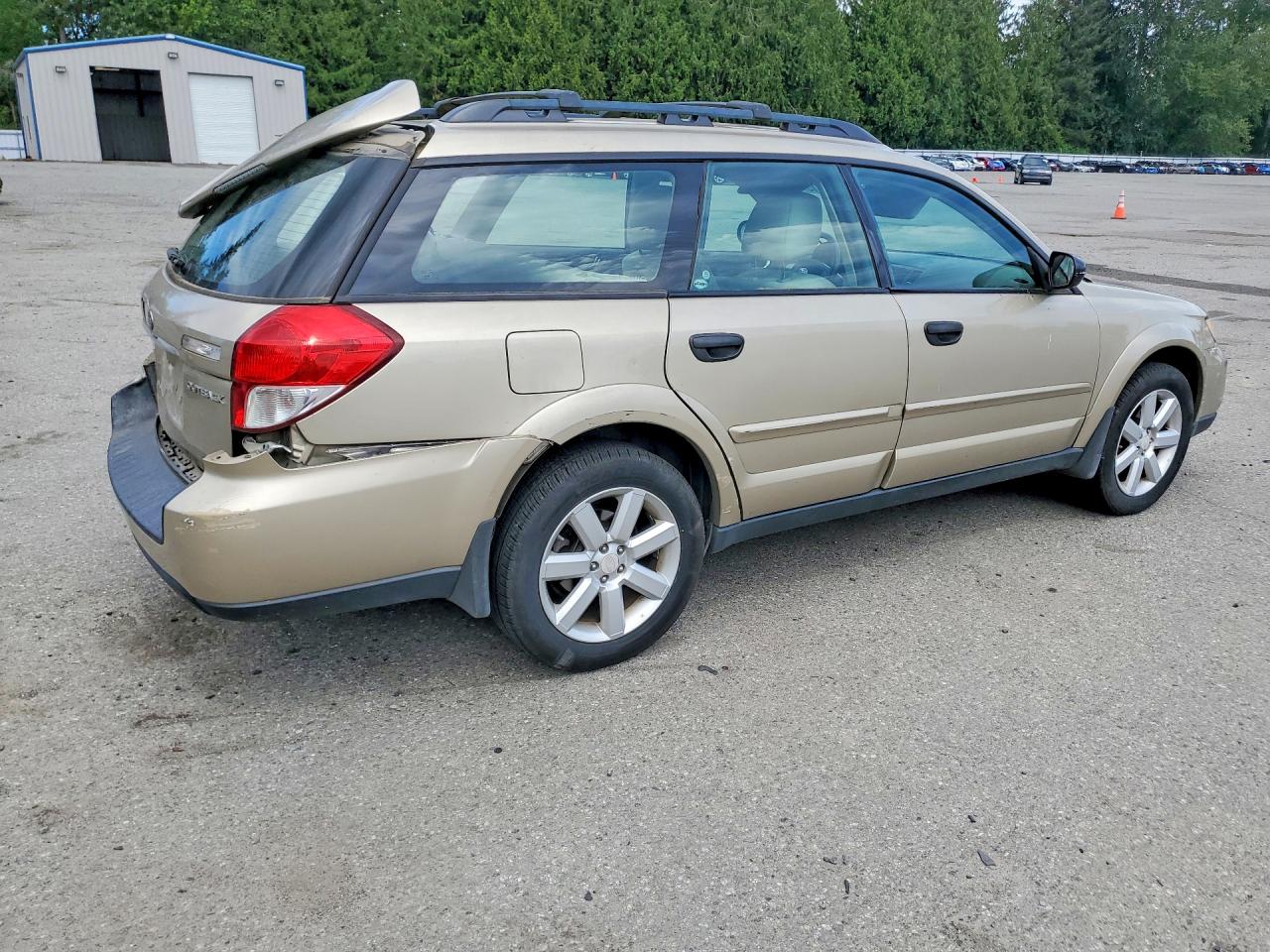 2008 Subaru Outback 2.5i Желто-коричневый vin: 4S4BP61C387341231