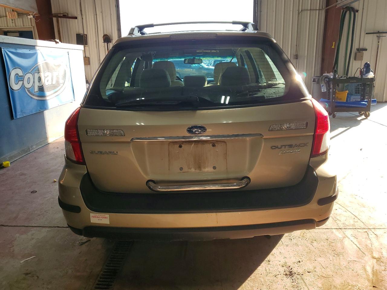 2008 Subaru Outback 2.5i Beige vin: 4S4BP61C387349944