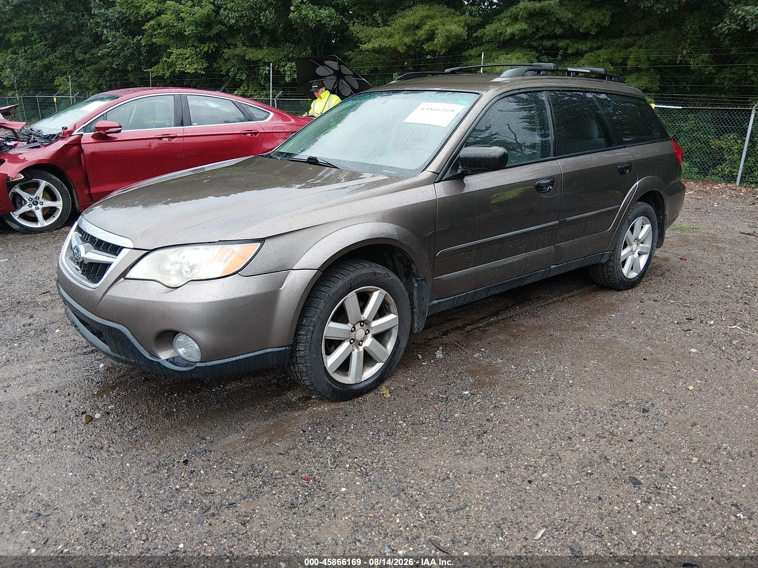 2009 Subaru Outback 2.5i Gold vin: 4S4BP61C397325273