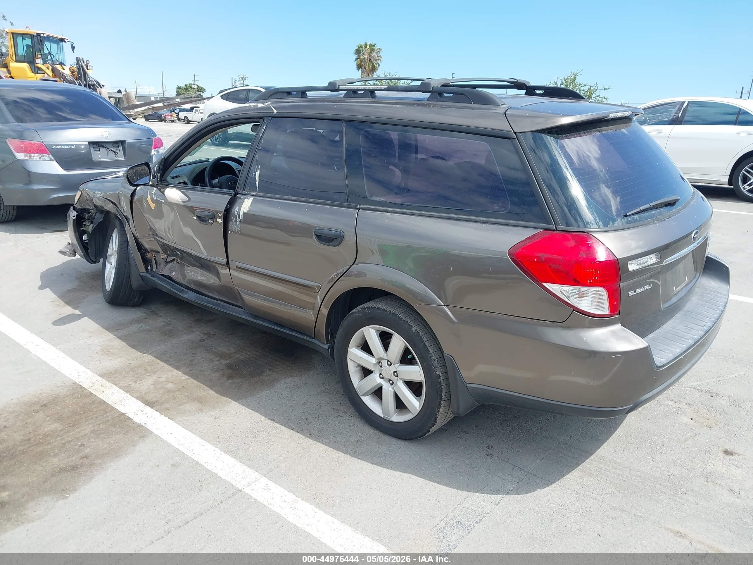 2009 Subaru Outback 2.5i Brown vin: 4S4BP61C397341618