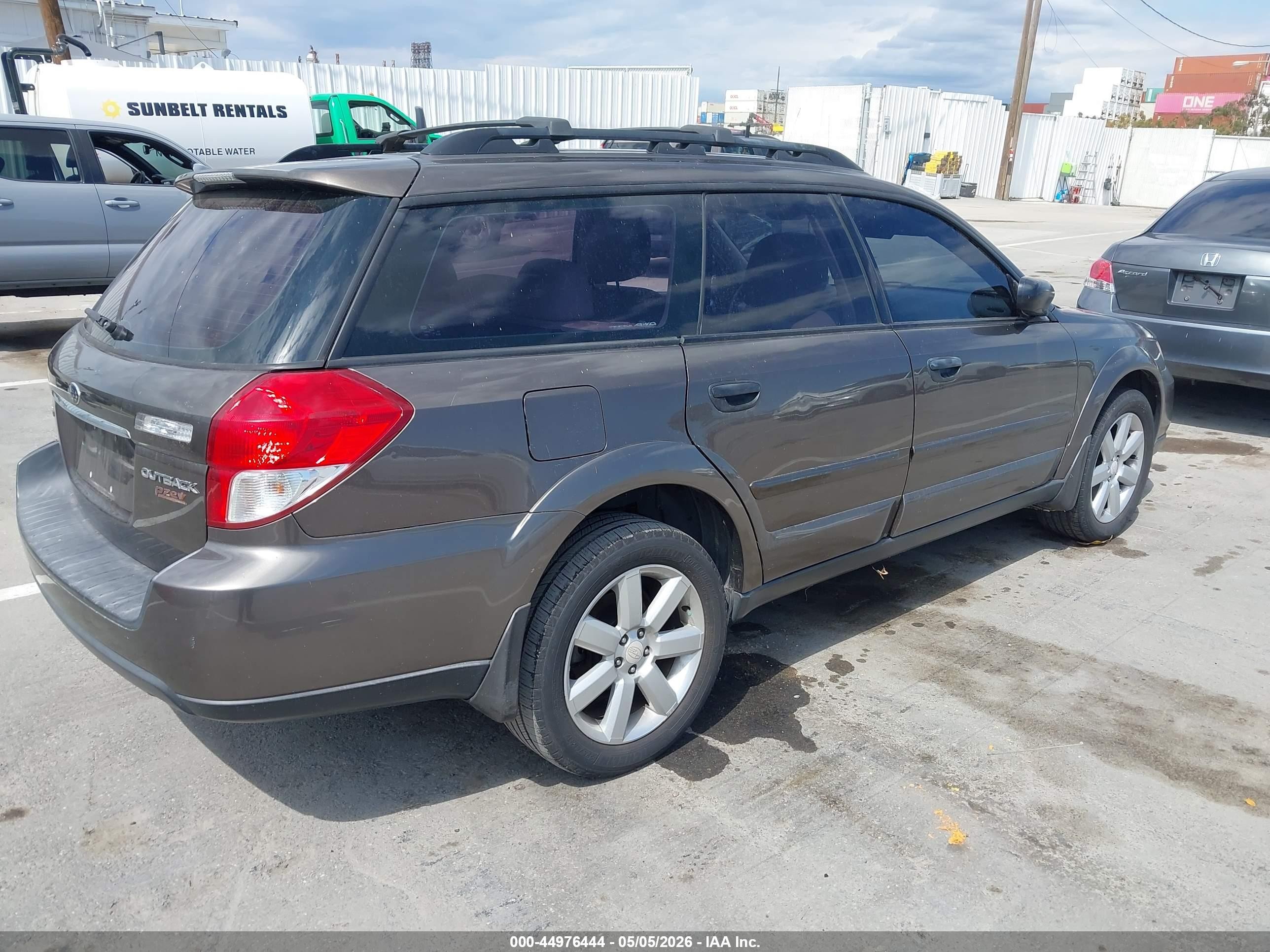 2009 Subaru Outback 2.5i Brown vin: 4S4BP61C397341618