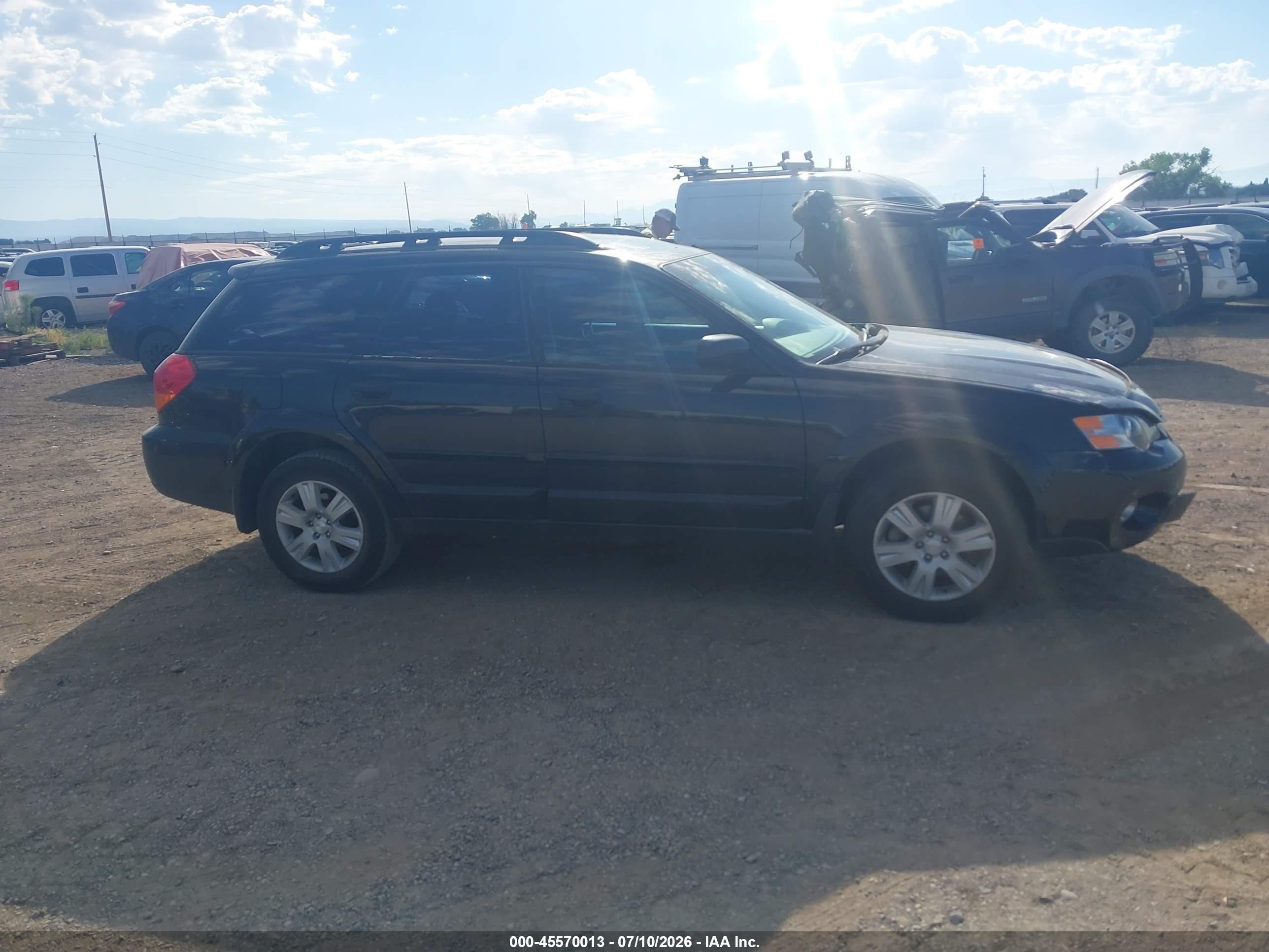 2005 Subaru Outback 2.5i Black vin: 4S4BP61C457352976
