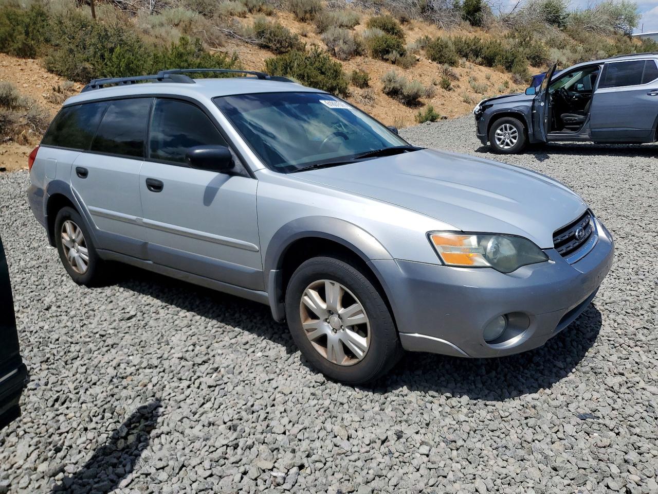 2005 Subaru Legacy Outback 2.5i Silver vin: 4S4BP61C457390630