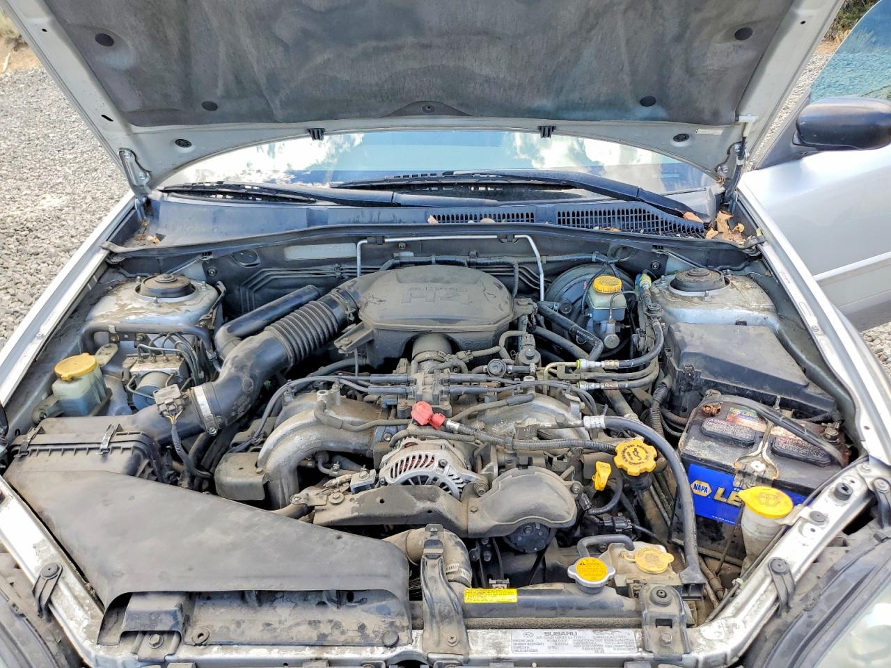 2005 Subaru Legacy Outback 2.5i Silver vin: 4S4BP61C457390630