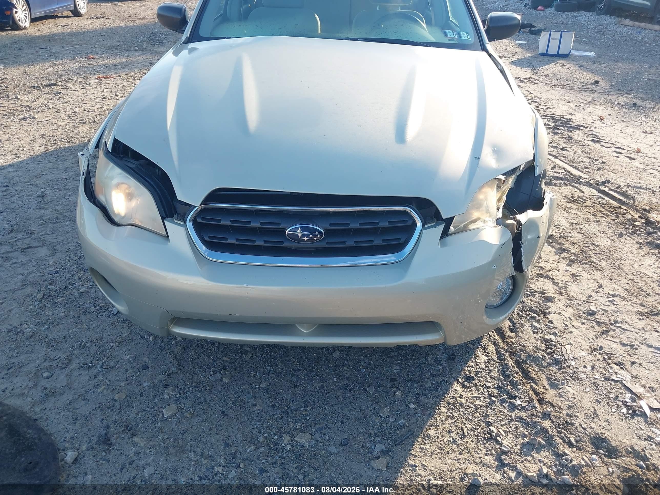 2006 Subaru Outback 2.5i Gold vin: 4S4BP61C467358830