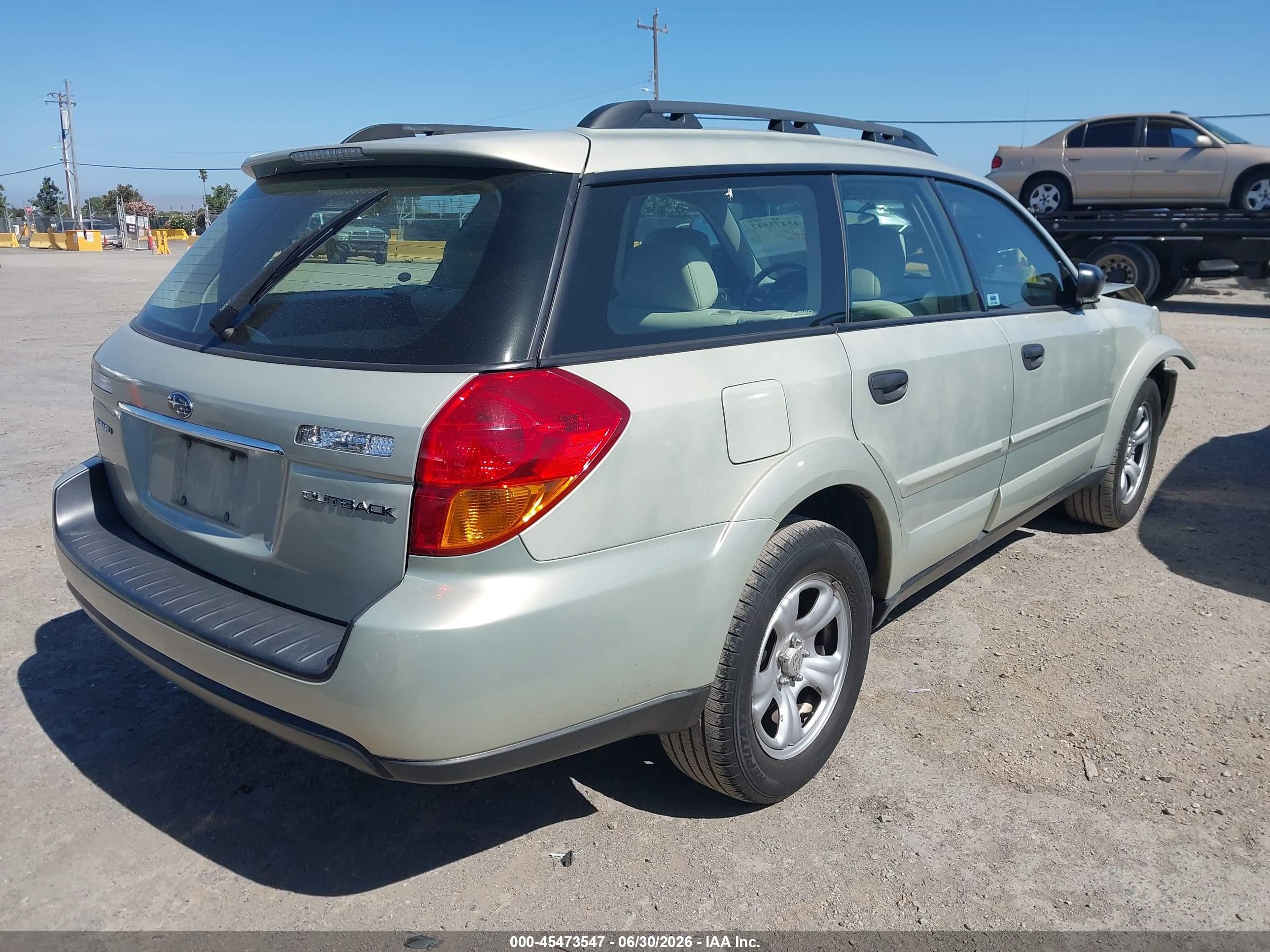 2007 Subaru Outback 2.5i Basic Beige vin: 4S4BP61C477329619