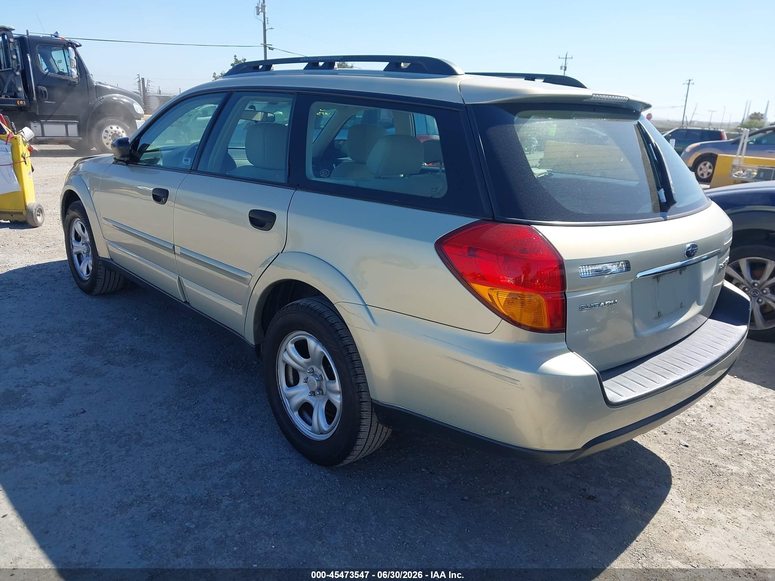 2007 Subaru Outback 2.5i Basic Beige vin: 4S4BP61C477329619