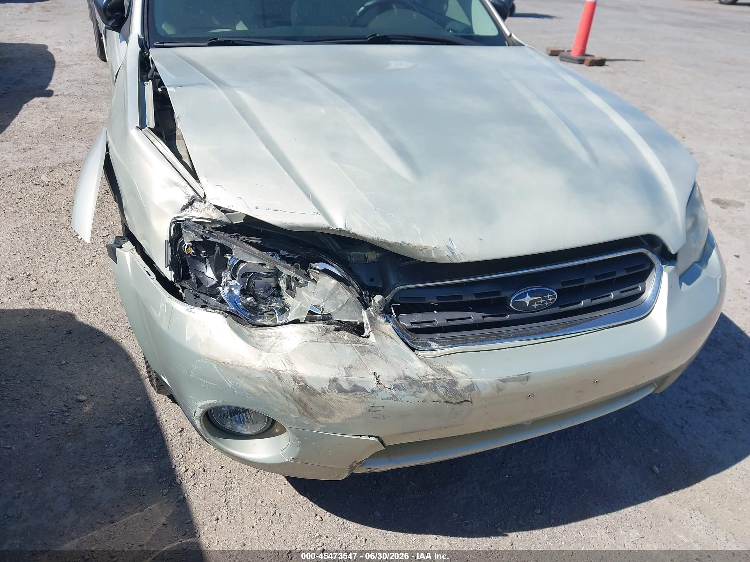2007 Subaru Outback 2.5i Basic Beige vin: 4S4BP61C477329619