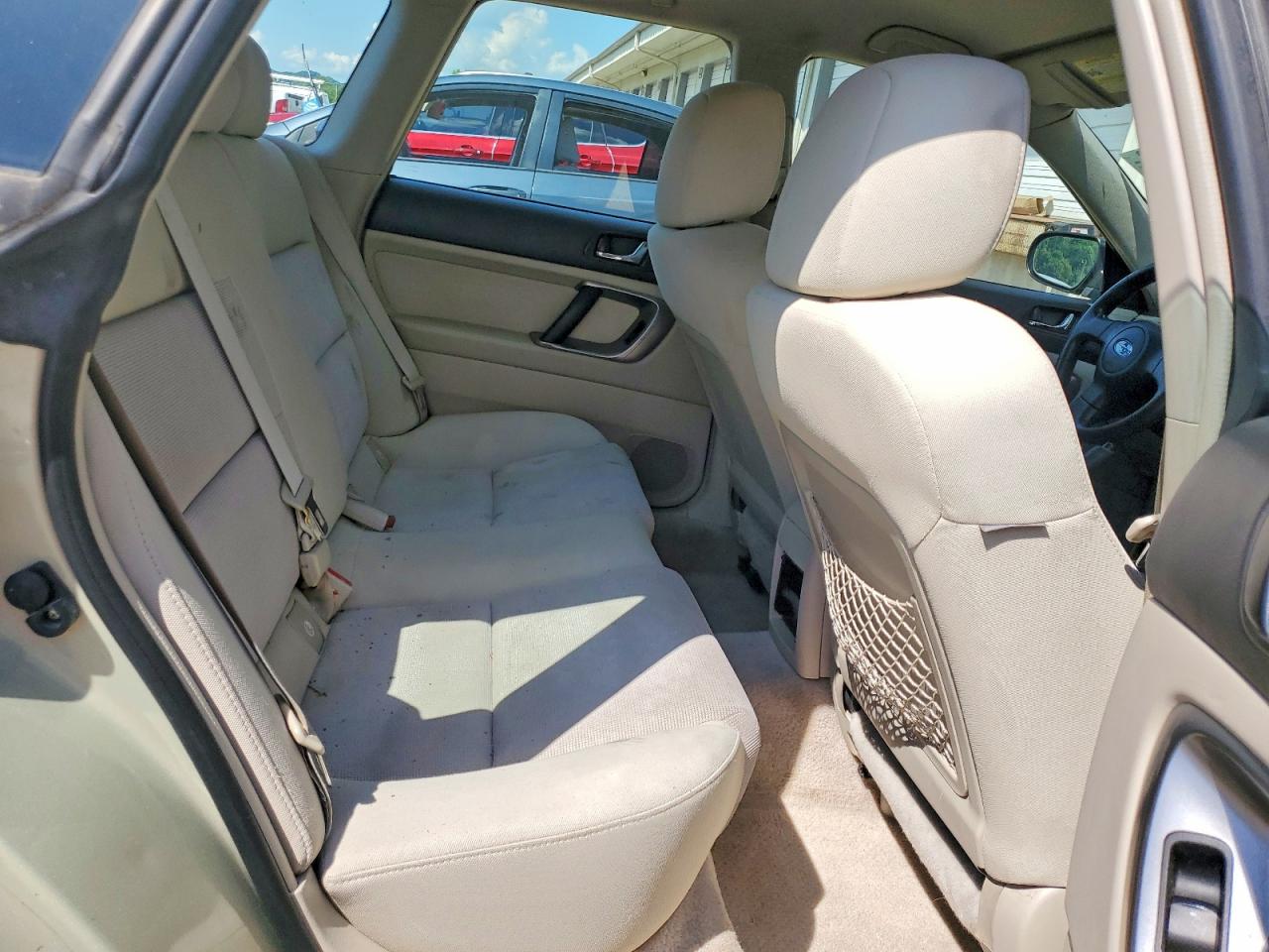 2007 Subaru Outback Outback 2.5i Beige vin: 4S4BP61C477337820