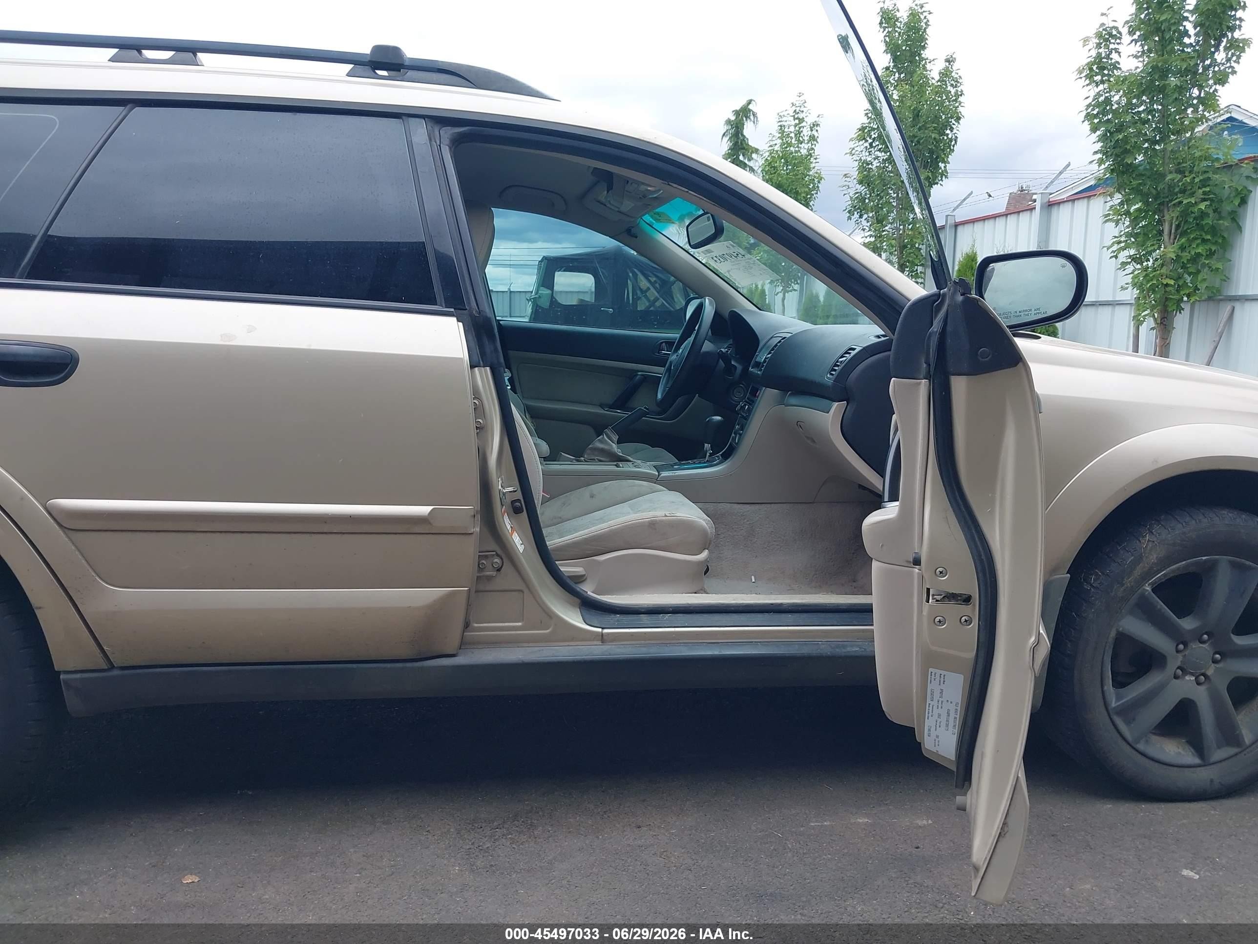 2008 Subaru Outback (natl) I/ll Bean W/nav/ll Bean W/nav/vdc Золотой vin: 4S4BP61C487309775