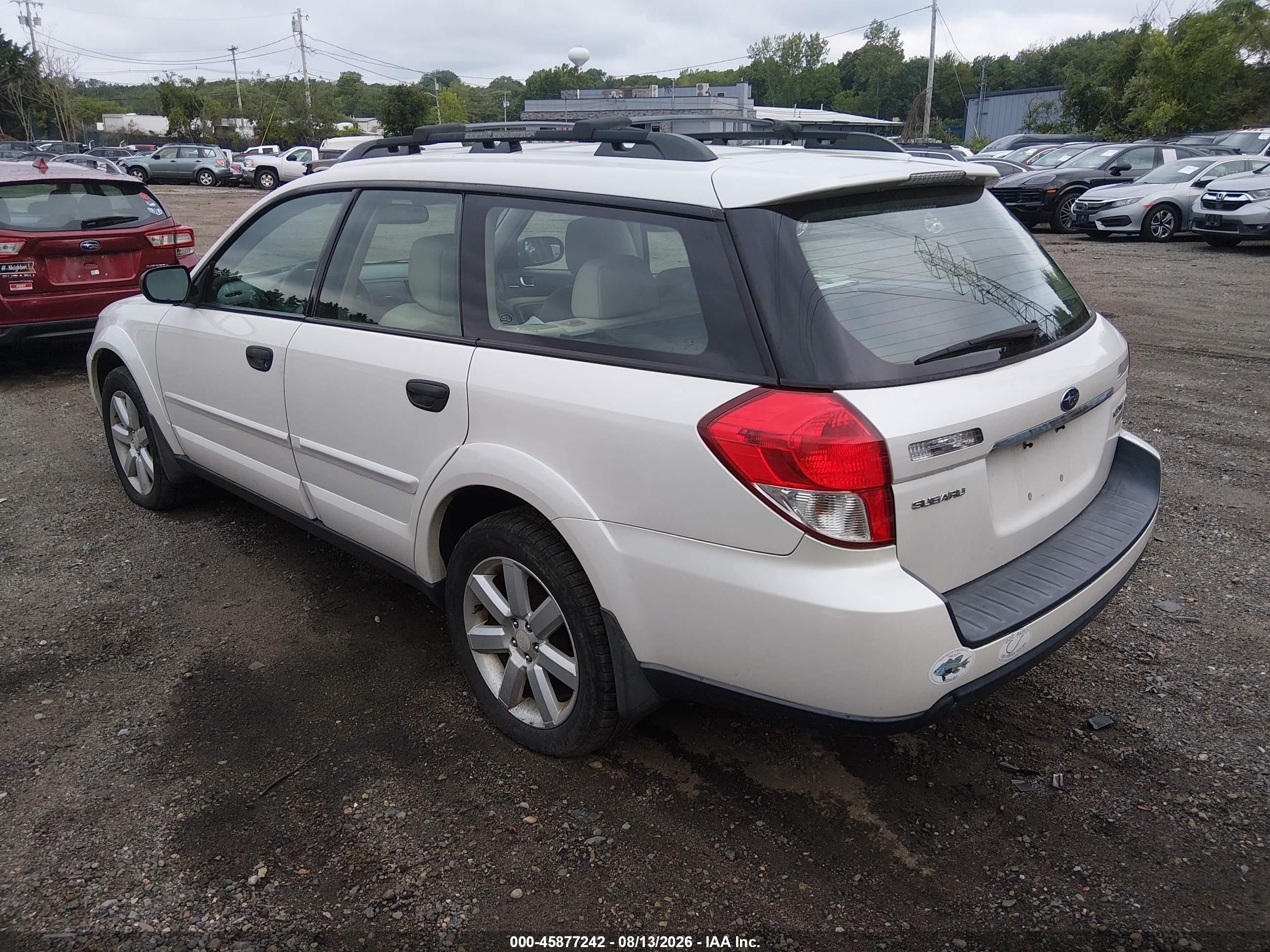 2009 Subaru Outback 2.5i White vin: 4S4BP61C497314184