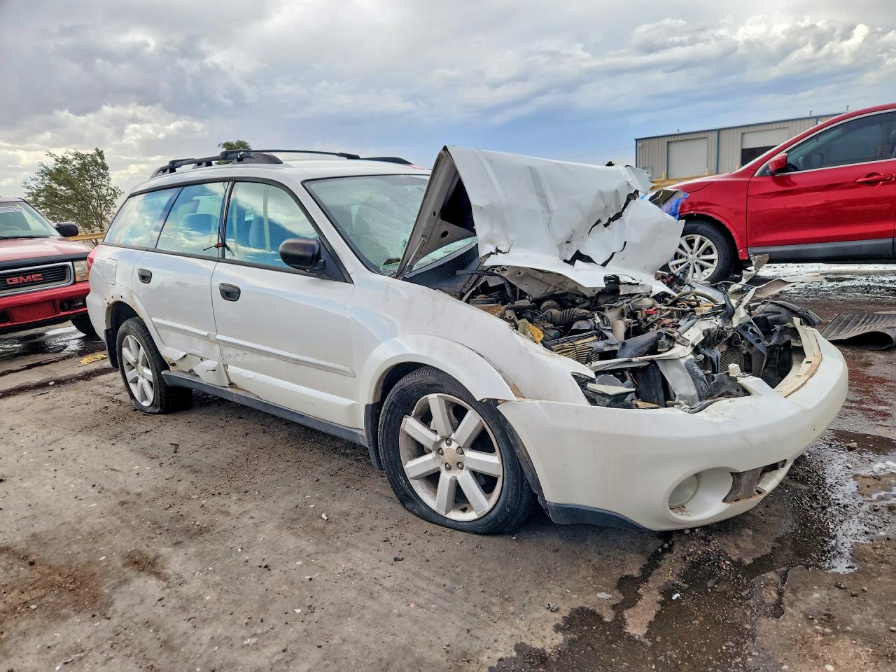 2006 Subaru Legacy Outback 2.5i White vin: 4S4BP61C567332172