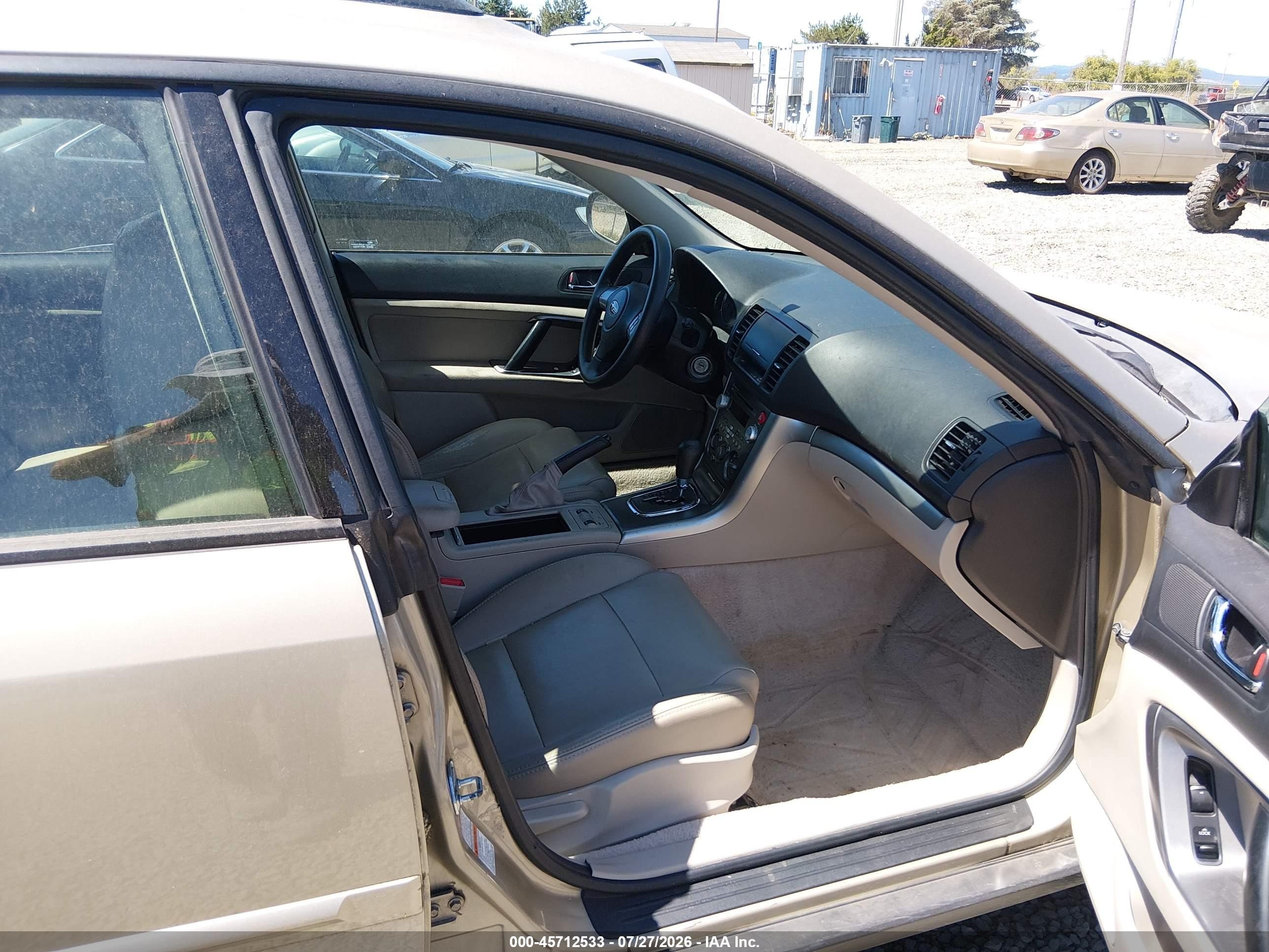 2008 Subaru Outback 2.5i/2.5i L.l. Bean Edition Tan vin: 4S4BP61C587301099