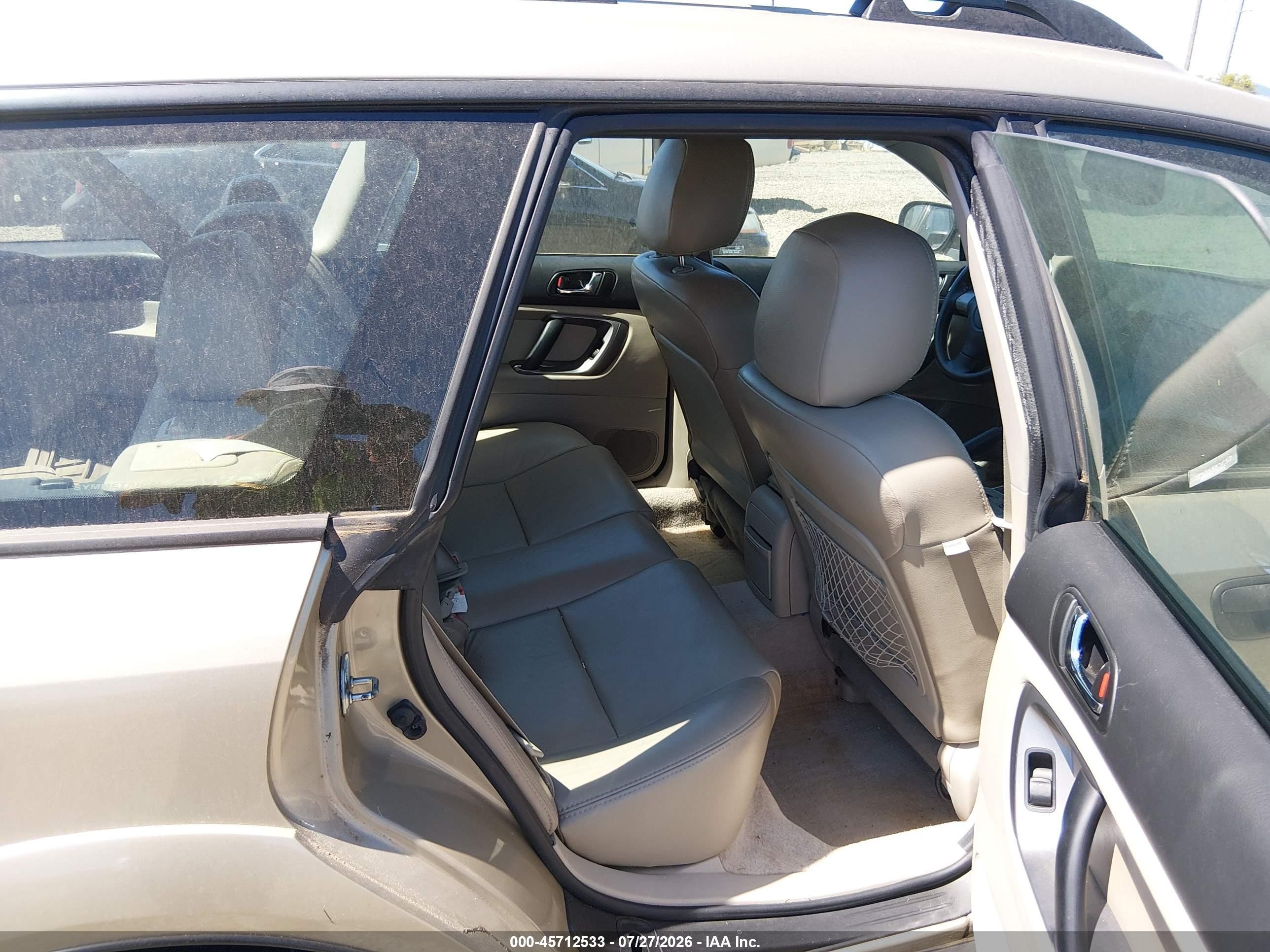 2008 Subaru Outback 2.5i/2.5i L.l. Bean Edition Tan vin: 4S4BP61C587301099