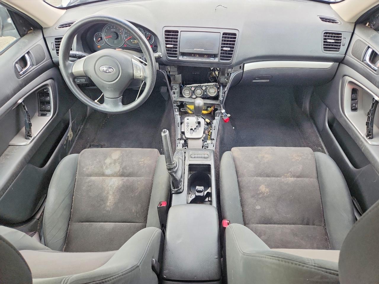2008 Subaru Outback 2.5i Silver vin: 4S4BP61C587306271