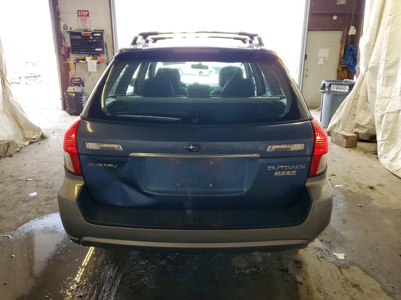 2008 Subaru Outback 2.5i Blue vin: 4S4BP61C587314676