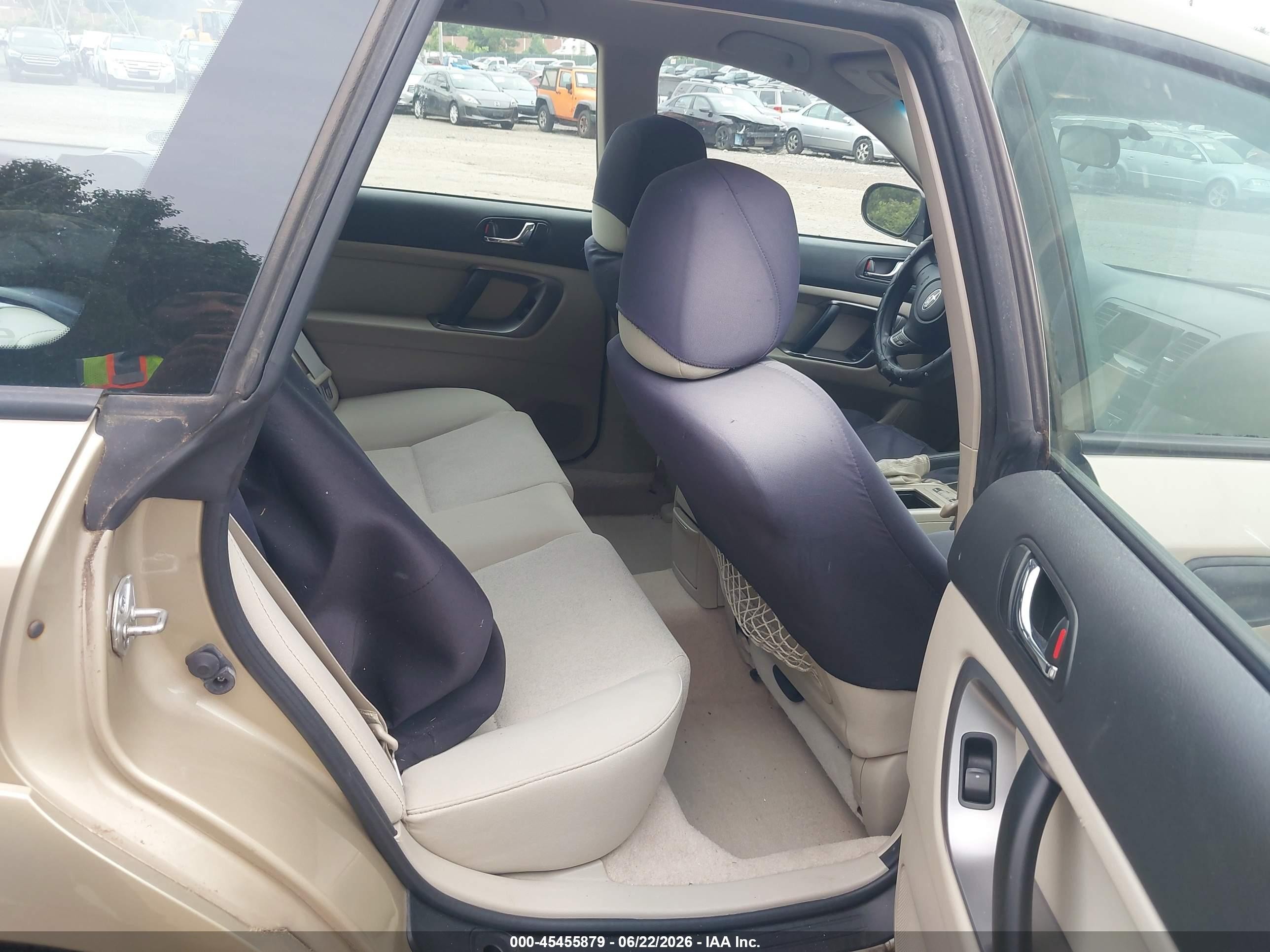 2008 Subaru Outback (natl) I/ll Bean W/nav/ll Bean W/nav/vdc Gold vin: 4S4BP61C587362551