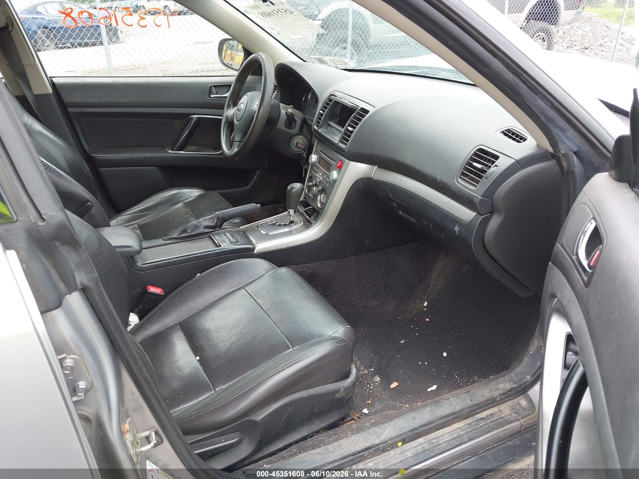2009 Subaru Outback 2.5i Gray vin: 4S4BP61C597324707