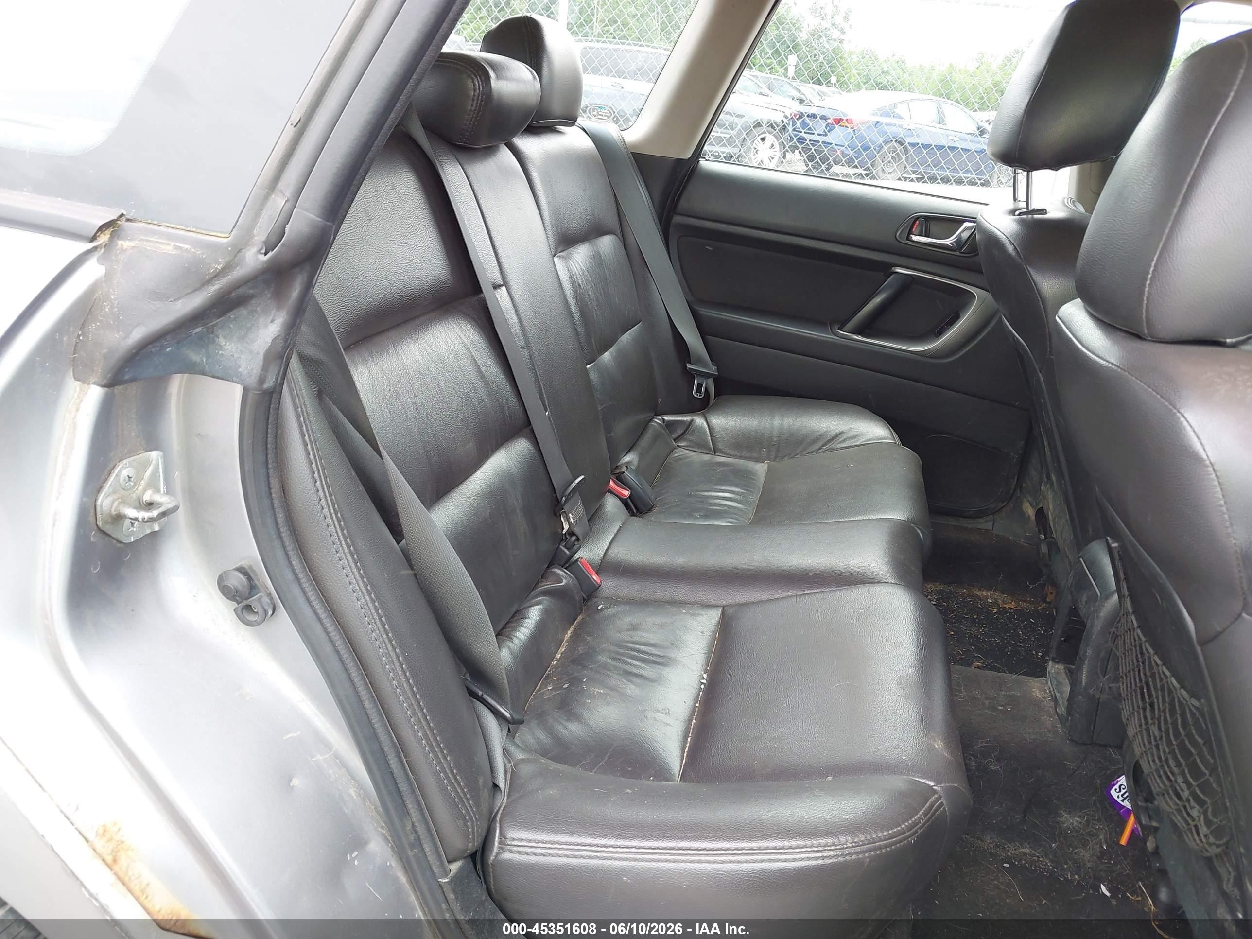 2009 Subaru Outback 2.5i Gray vin: 4S4BP61C597324707