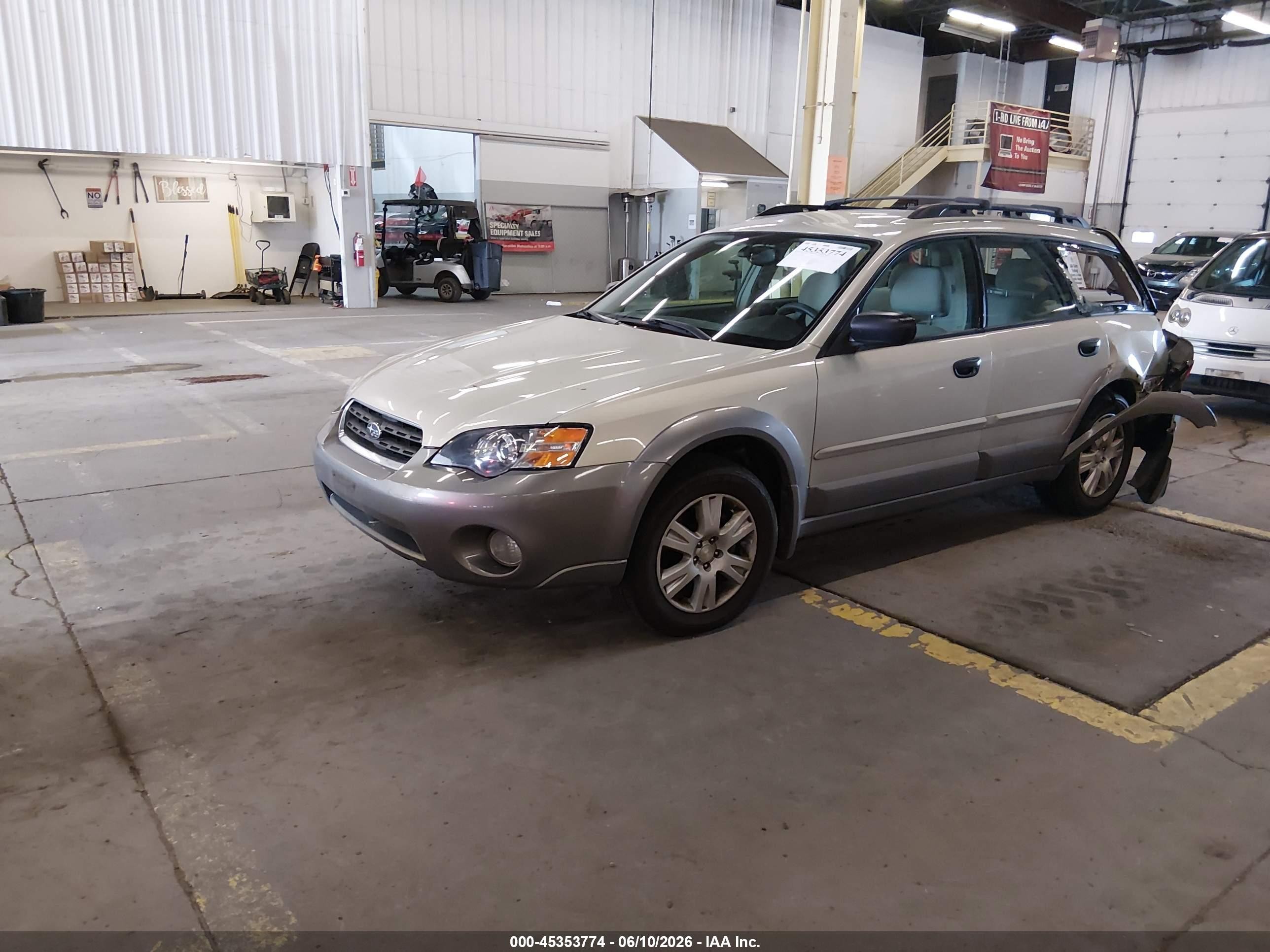 2005 Subaru Outback 2.5i Champagne vin: 4S4BP61C657360366