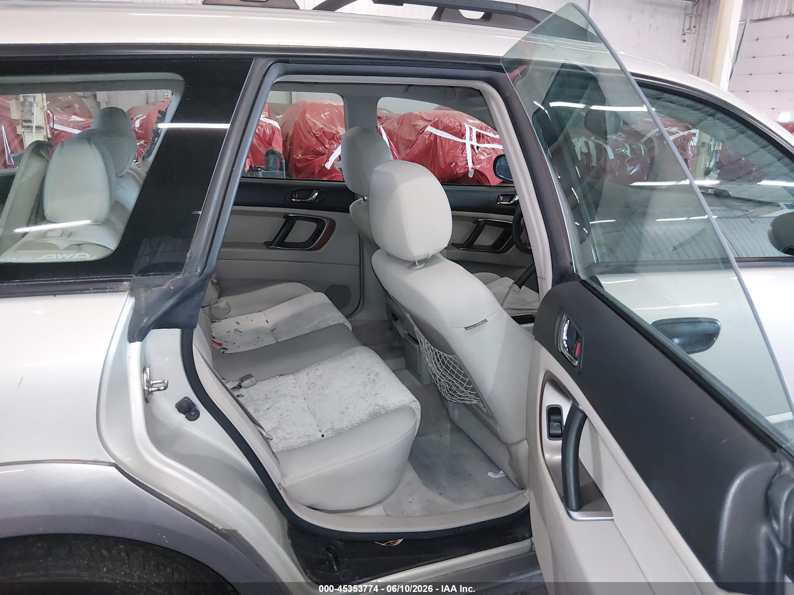 2005 Subaru Outback 2.5i Champagne vin: 4S4BP61C657360366
