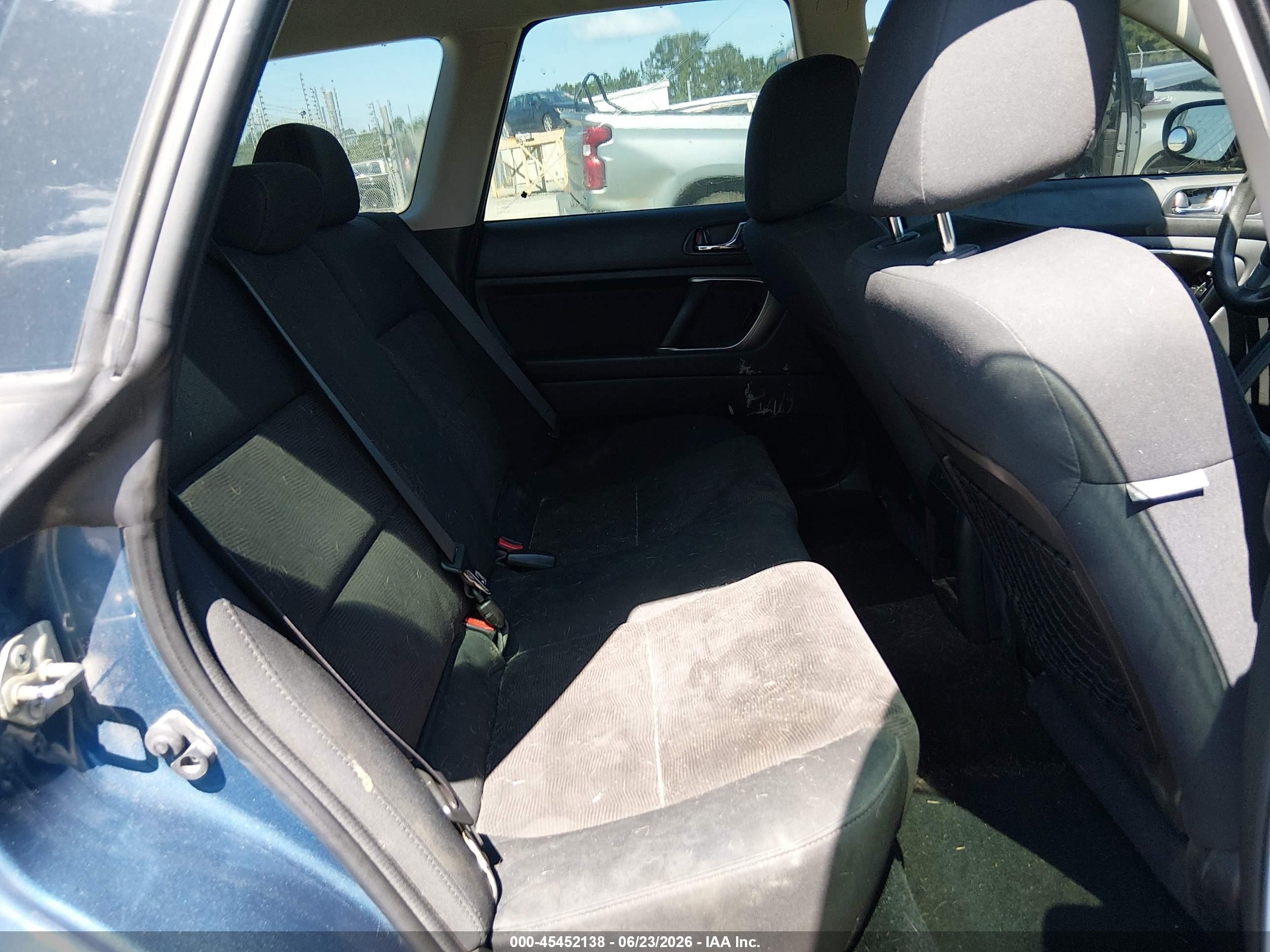2008 Subaru Outback (natl) I/ll Bean W/nav/ll Bean W/nav/vdc Blue vin: 4S4BP61C687316288
