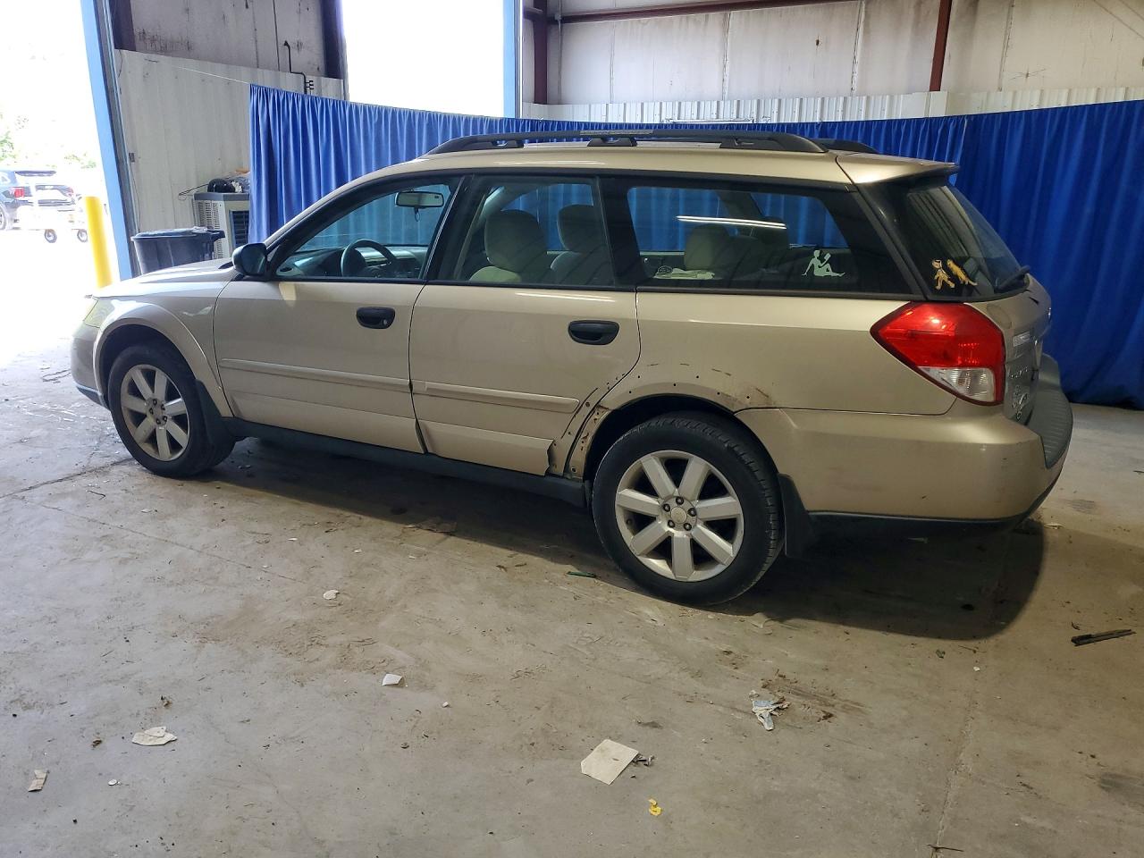 2008 Subaru Outback Base 4d Wago Gold vin: 4S4BP61C687336881