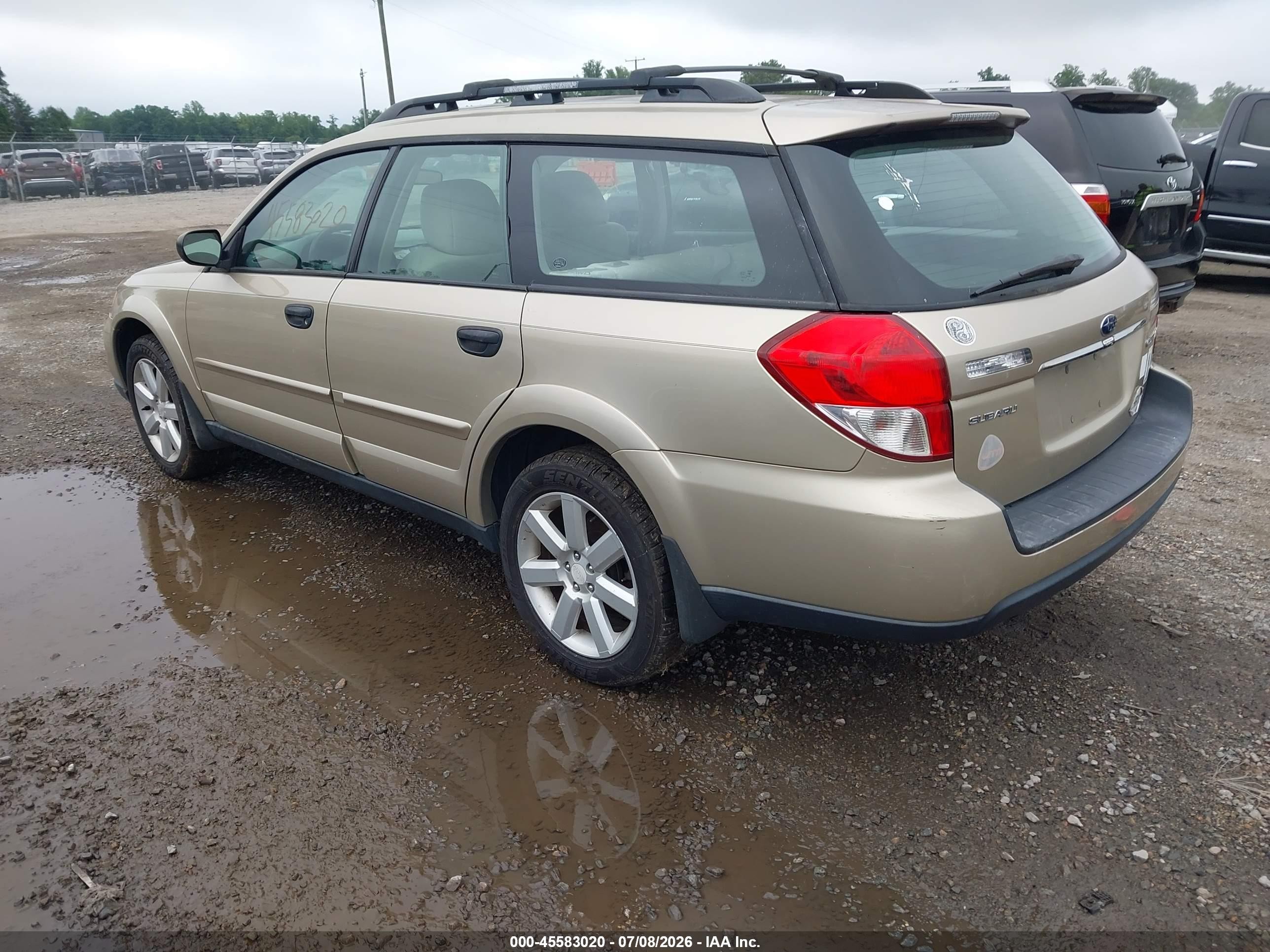 2009 Subaru Outback 2.5i Gold vin: 4S4BP61C697334520