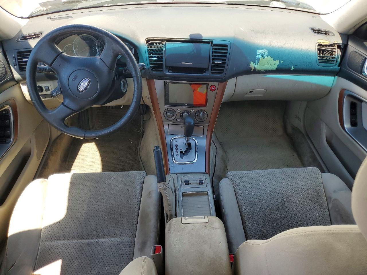 2005 Subaru Legacy Outback 2.5i White vin: 4S4BP61C757391061