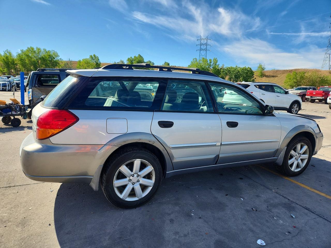 2006 Subaru Legacy Outback 2.5i Silver vin: 4S4BP61C767330620