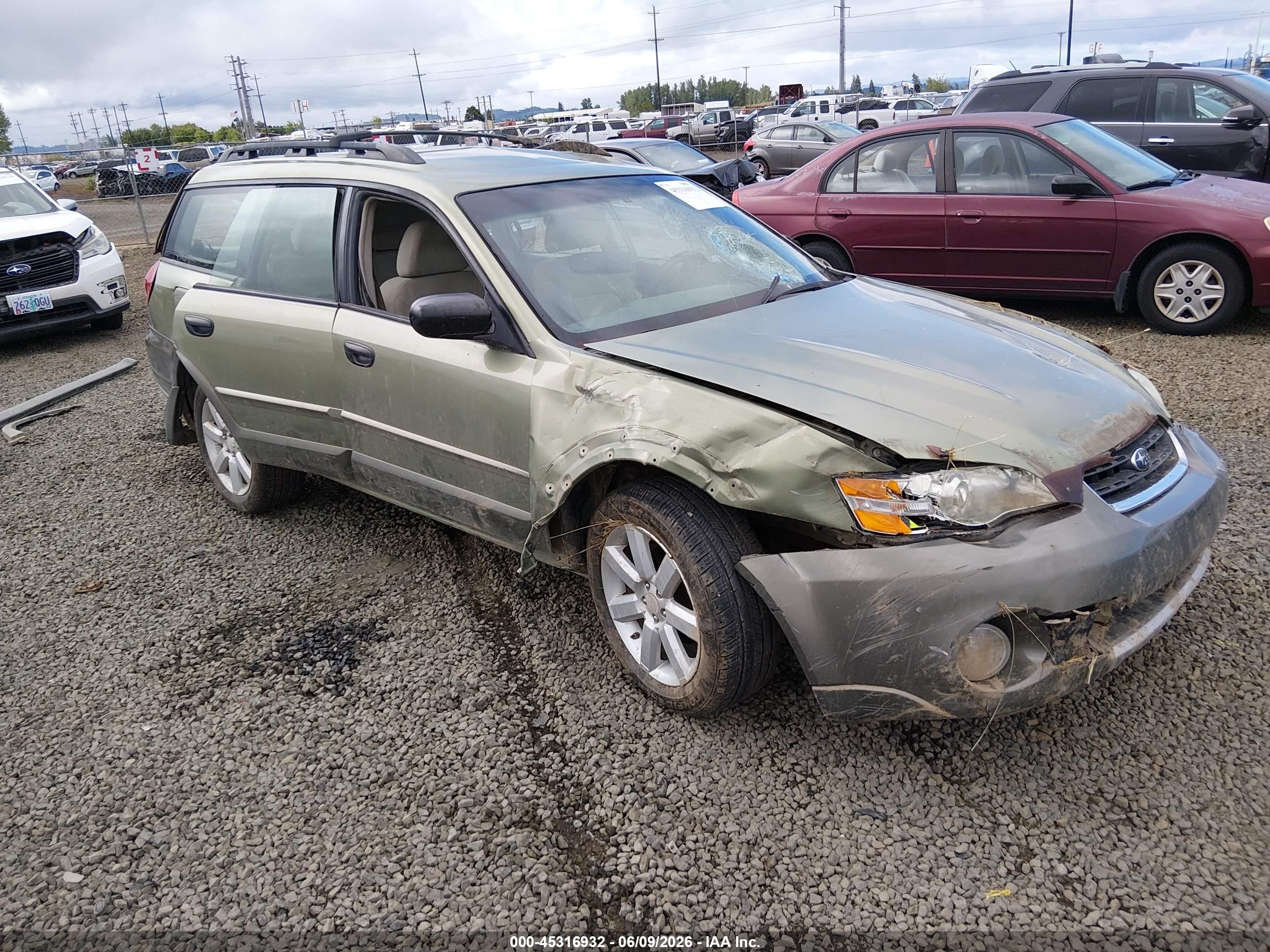 2006 Subaru Outback 2.5i Green vin: 4S4BP61C767347448