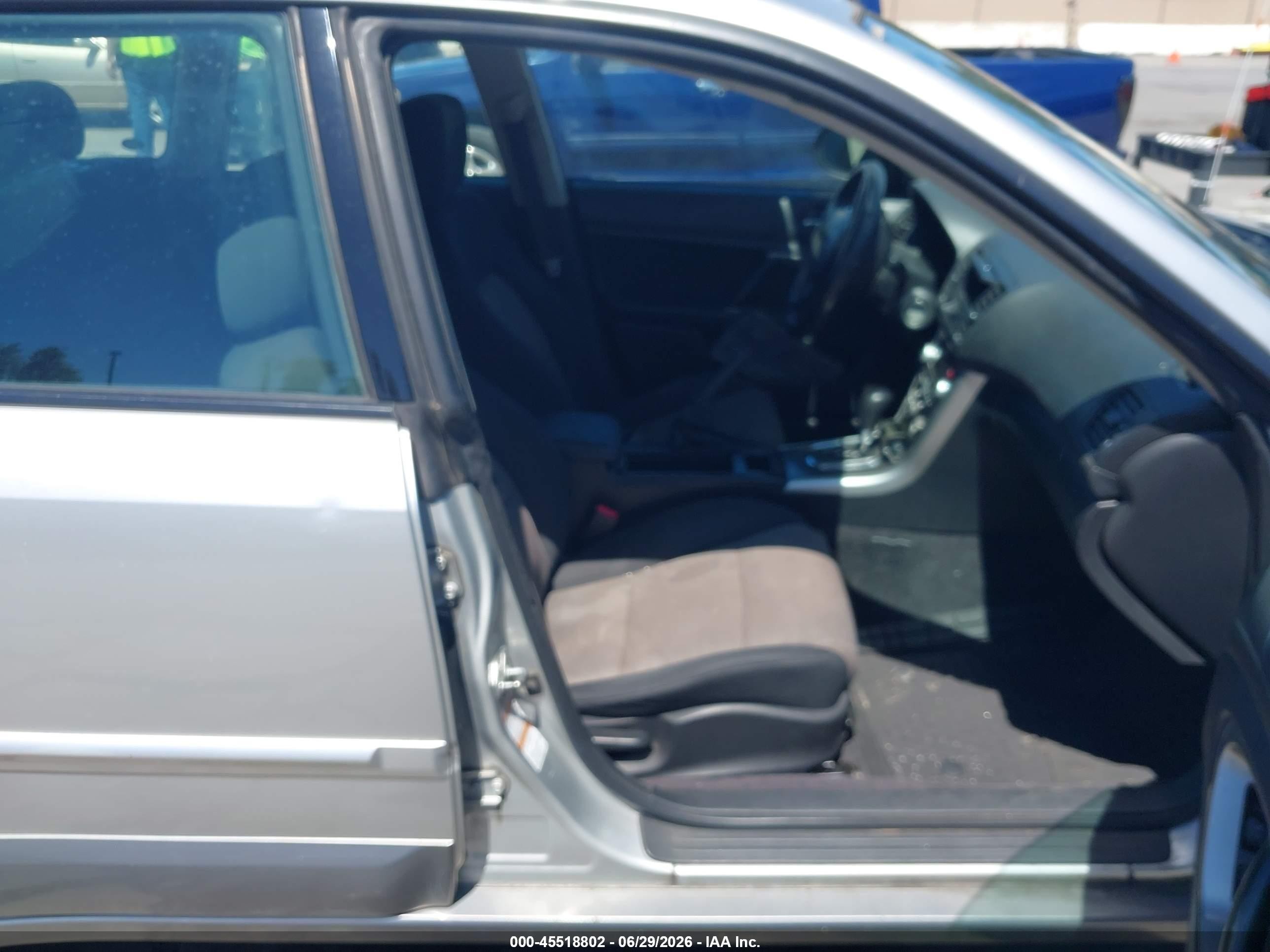 2007 Subaru Outback 2.5i Basic Gray vin: 4S4BP61C777319375