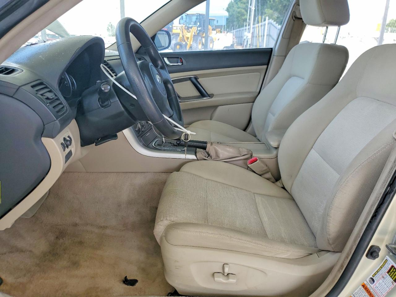 2007 Subaru Outback Outback 2.5i Beige vin: 4S4BP61C777331607